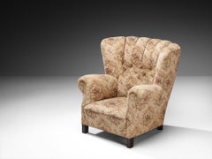 Mid-Century Bulky Lounge Chair in Patterned Upholstery