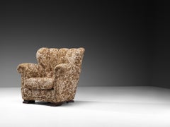 Mid-Century Bulky Lounge Chair in Patterned Upholstery