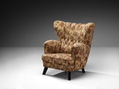 Mid-Century Bulky Lounge Chair in Patterned Upholstery