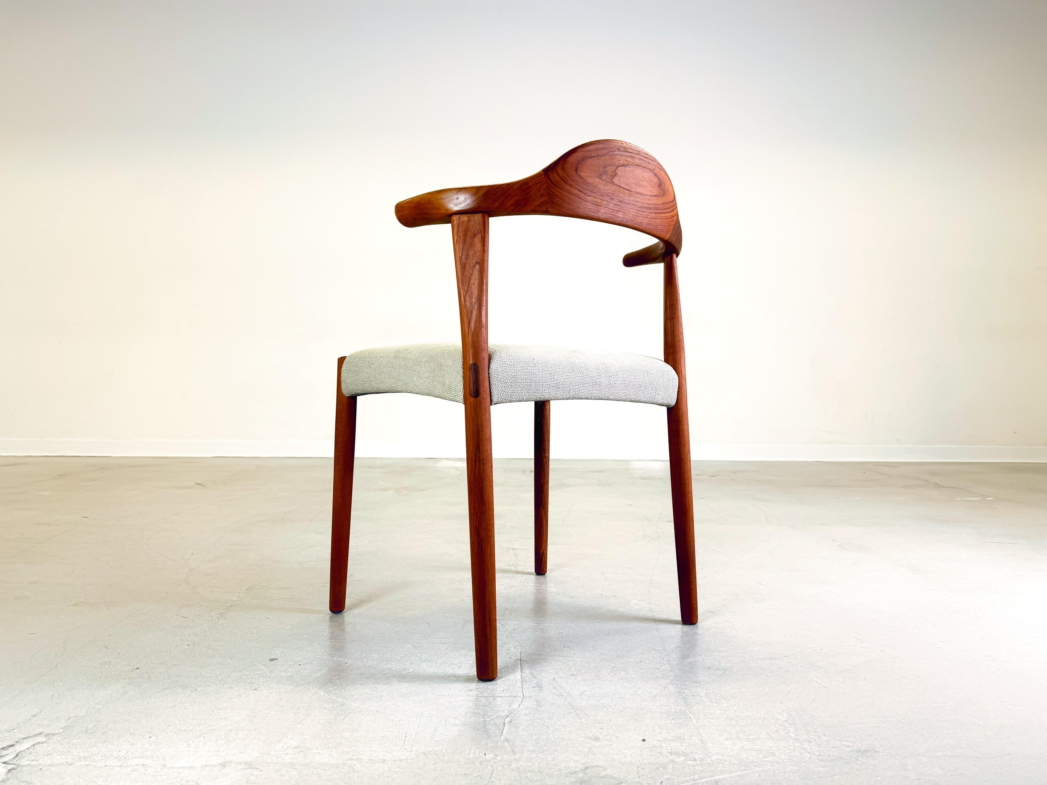 Oiled Mid Century Bullhorn Chair Randers Furniture Factory Harry Østergaard Teak For Sale