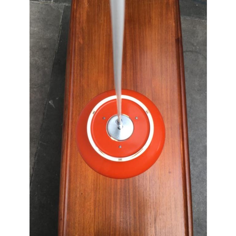 A timeless classic of Scandinavian design. The Bumling by Atelje Lyktan based on a design by Anders Pehrson from the 60s. Here in a special color.

The lamp primarily casts direct light downwards. though the slit on the top side additionally a light