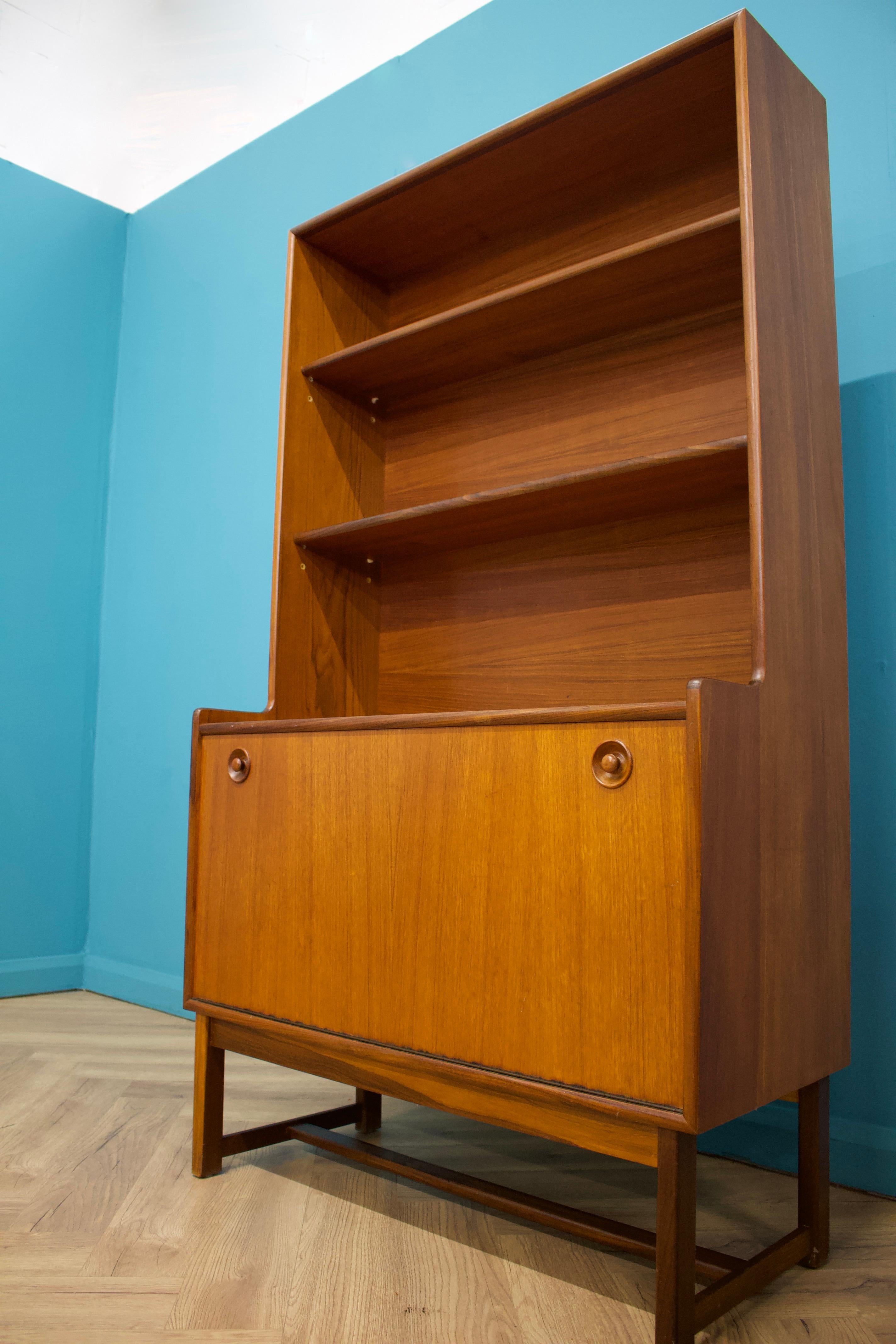 Mid-Century Bureau Bücherregal aus Teakholz von Turnidge, 1960er Jahre (Furnier) im Angebot