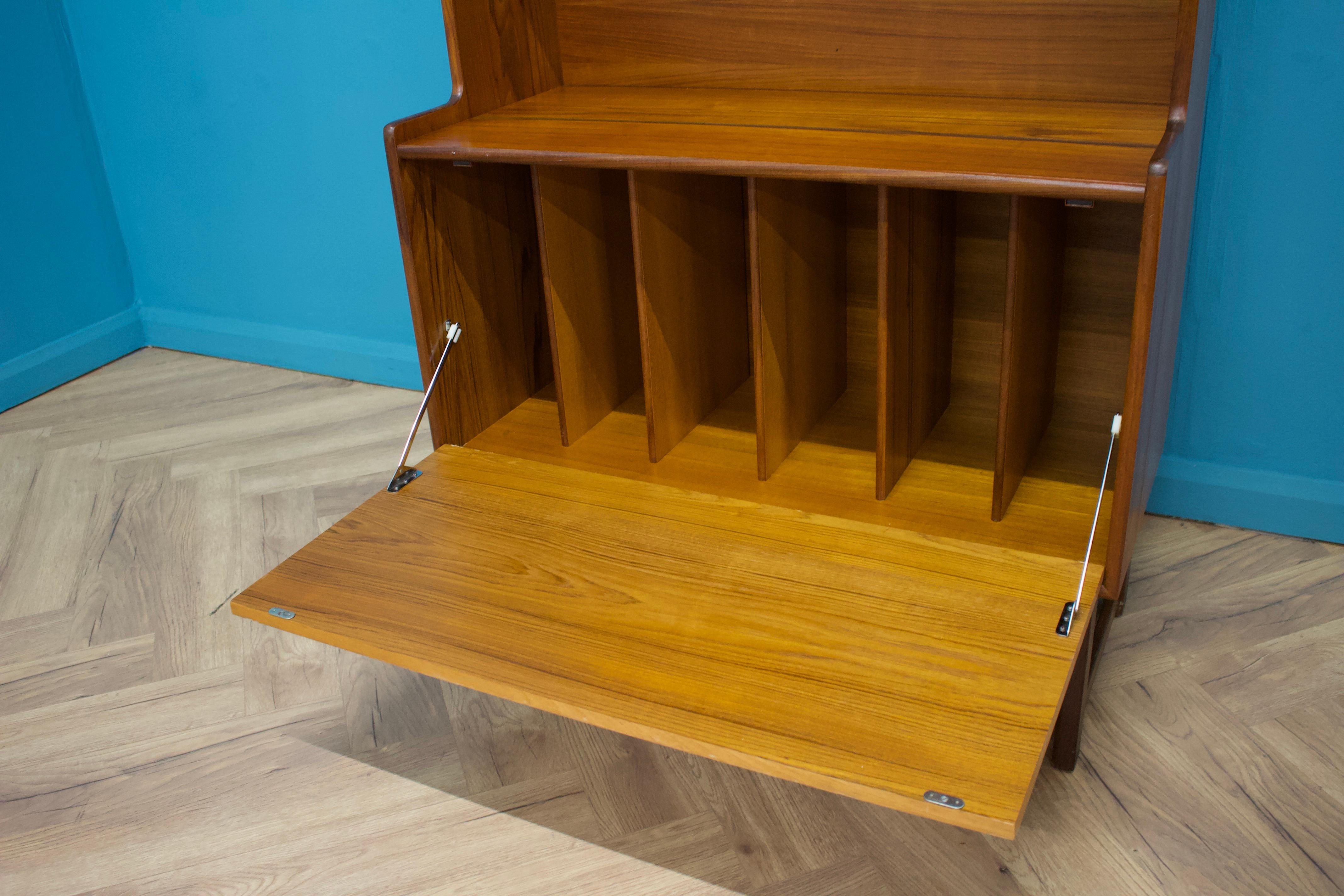 Mid-Century Bureau Bücherregal aus Teakholz von Turnidge, 1960er Jahre im Angebot 1