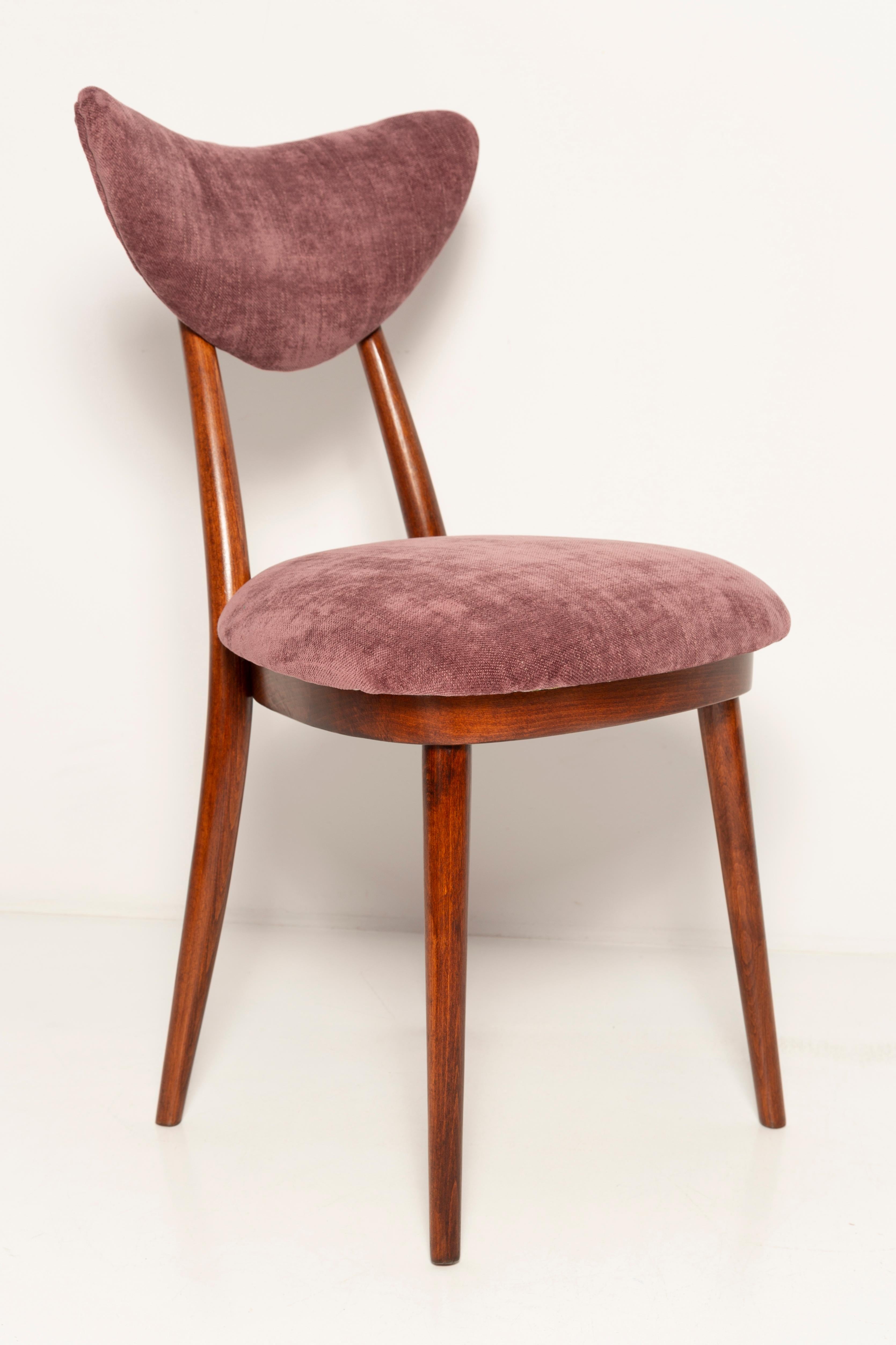Midcentury Burgundy Pink Violet Velvet Heart Chair, Europe, 1960s In Excellent Condition For Sale In 05-080 Hornowek, PL