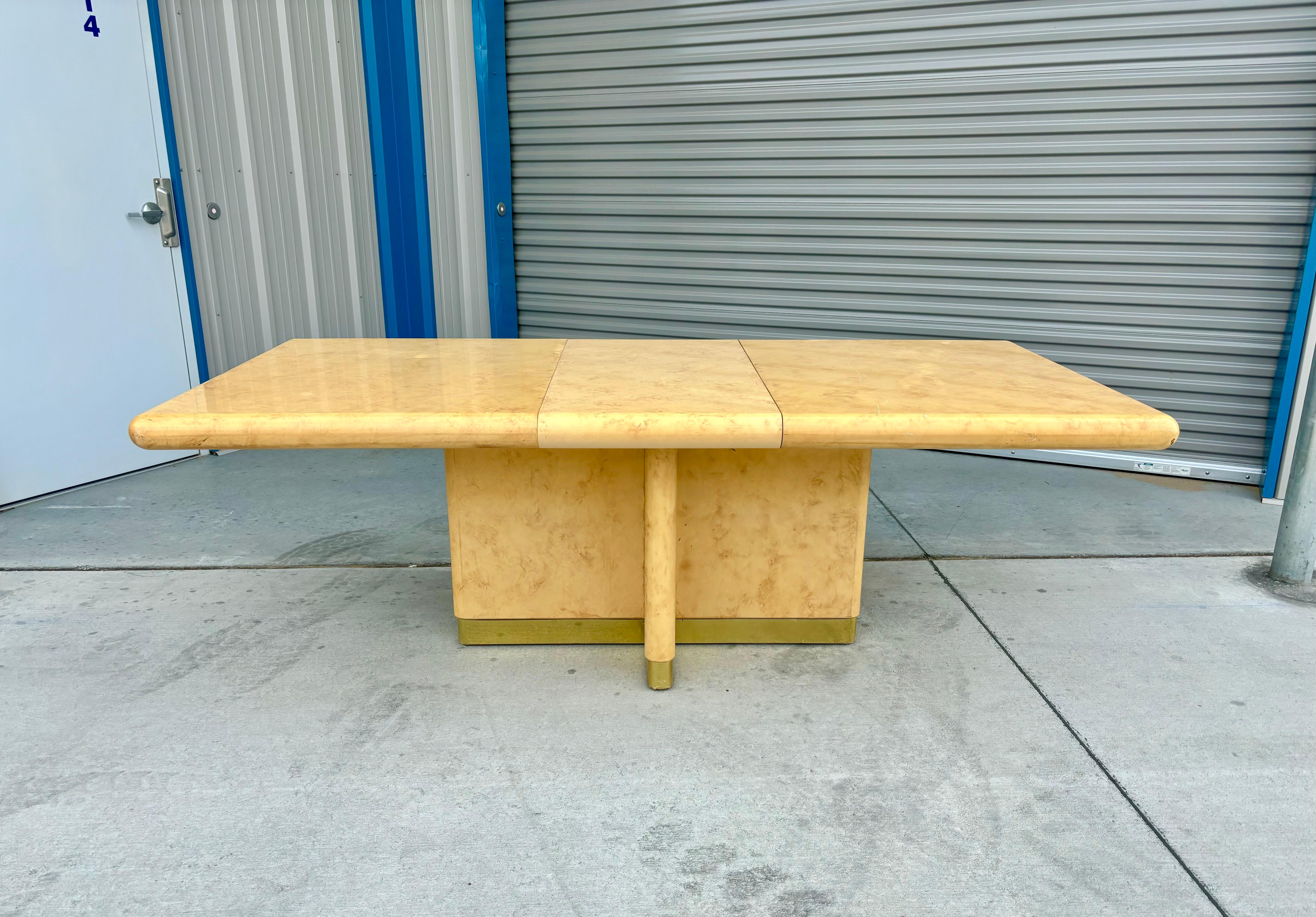 Table de salle à manger en loupe du milieu du siècle, 1970 en vente 1