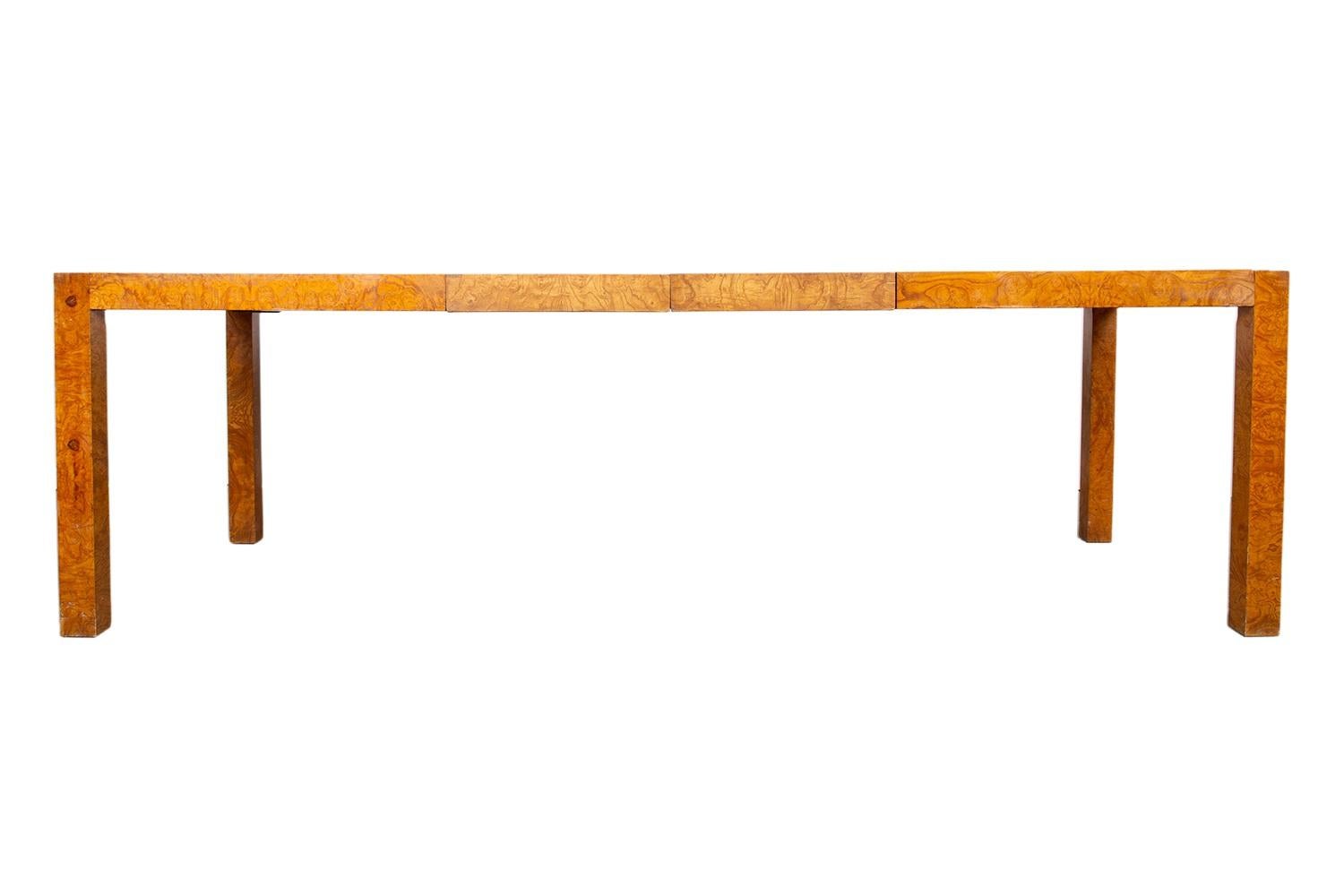 Broussin Table de salle à manger Parsons du milieu du siècle dernier dans le style de Milo Baughman en vente