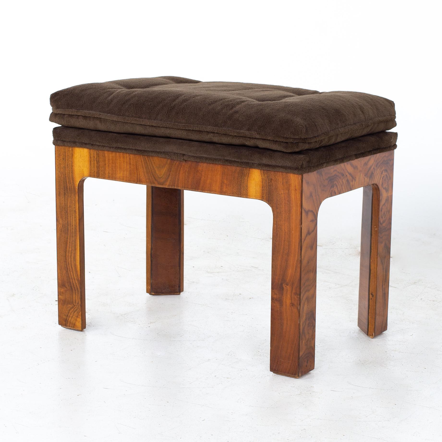 Mid Century Burlwood Bench Stool Ottomans, a Pair In Good Condition In Countryside, IL