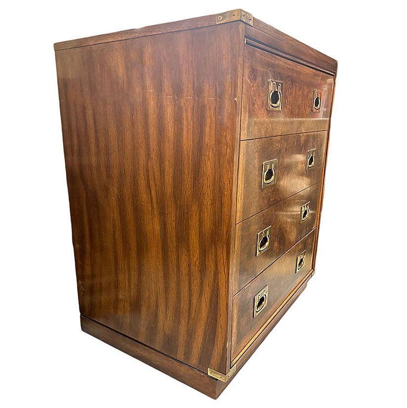 Mid Century Wurzelholz & Messing Campaigner Barschrank von Hickory (Mitte des 20. Jahrhunderts)