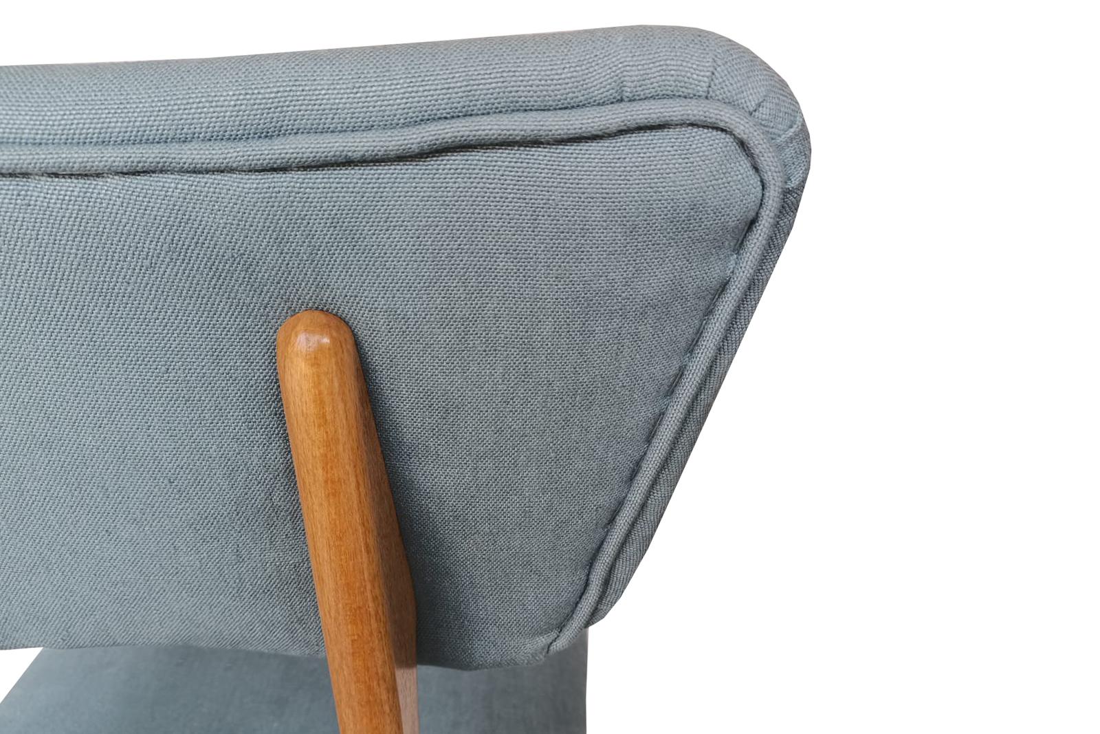 Tessuto Sedia Butterfly di metà secolo, lino blu Pierre Frey, Wood Oak, Europa, anni '60 in vendita