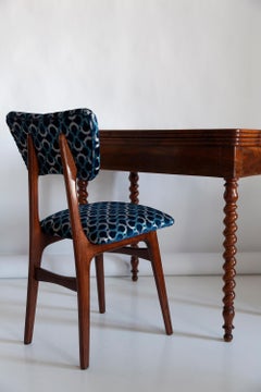 Silla Mariposa de Mitad de Siglo, Terciopelo Escarabeo Azul, Madera Oscura, Europa, Años 60