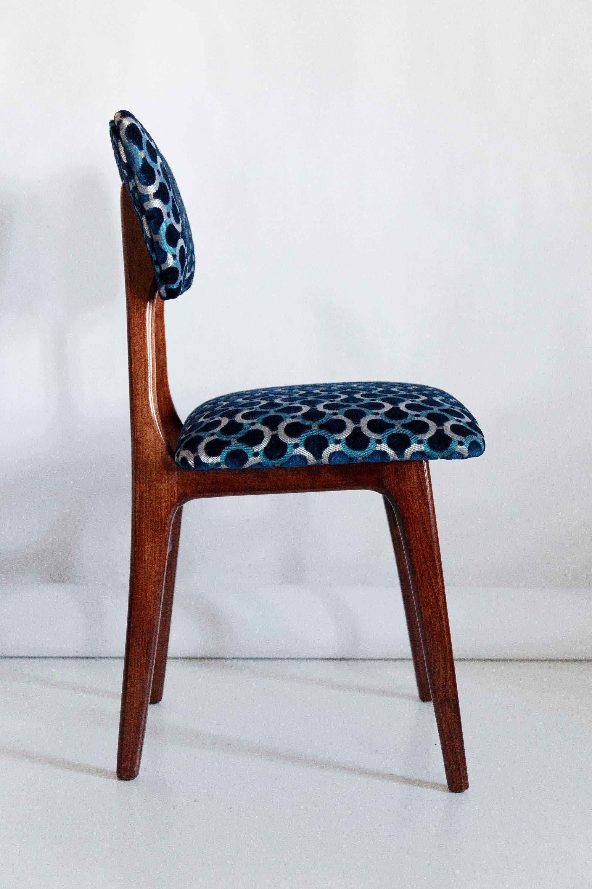 20th Century Mid Century Butterfly Chair, Blue Scarabeo Velvet, Dark Wood, Europe, 1960s For Sale