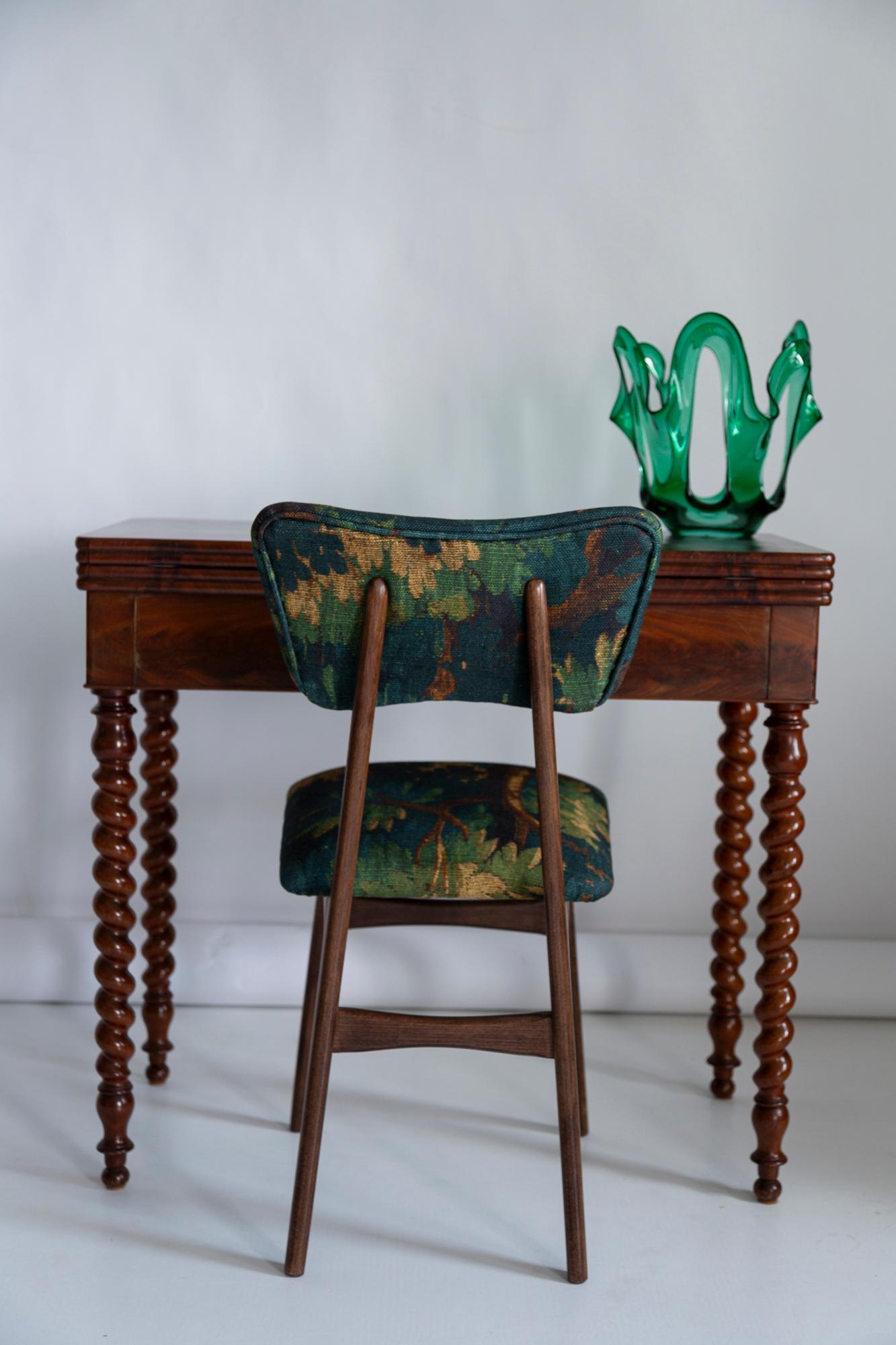 Mid-Century Modern Mid Century Butterfly Chair,  Linen Schwarzwald Dedar, Dark Wood, Europe, 1960s For Sale