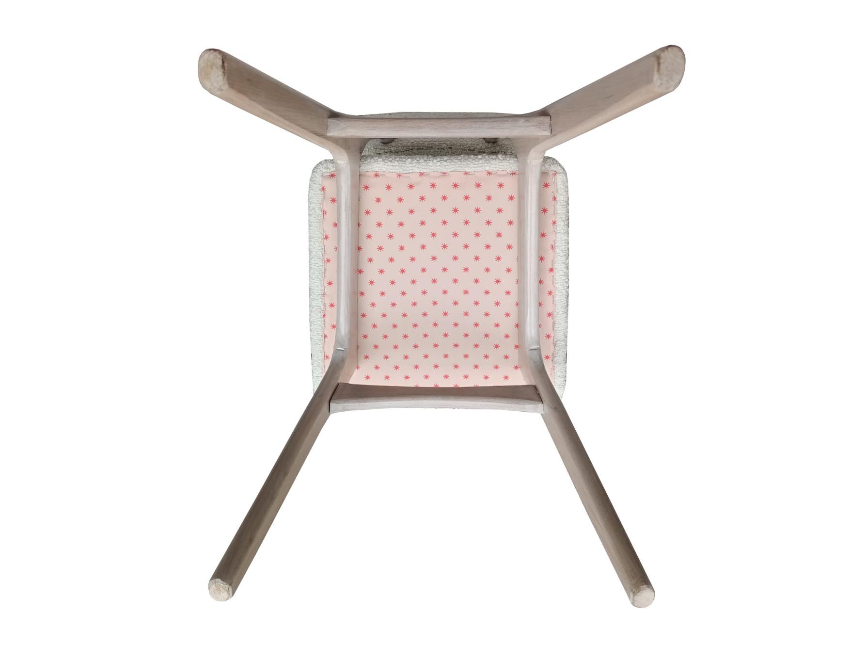 Tessuto Sedia Butterfly di metà secolo, tessuto boucle bianco, legno Oak White, Europa, anni '60 in vendita