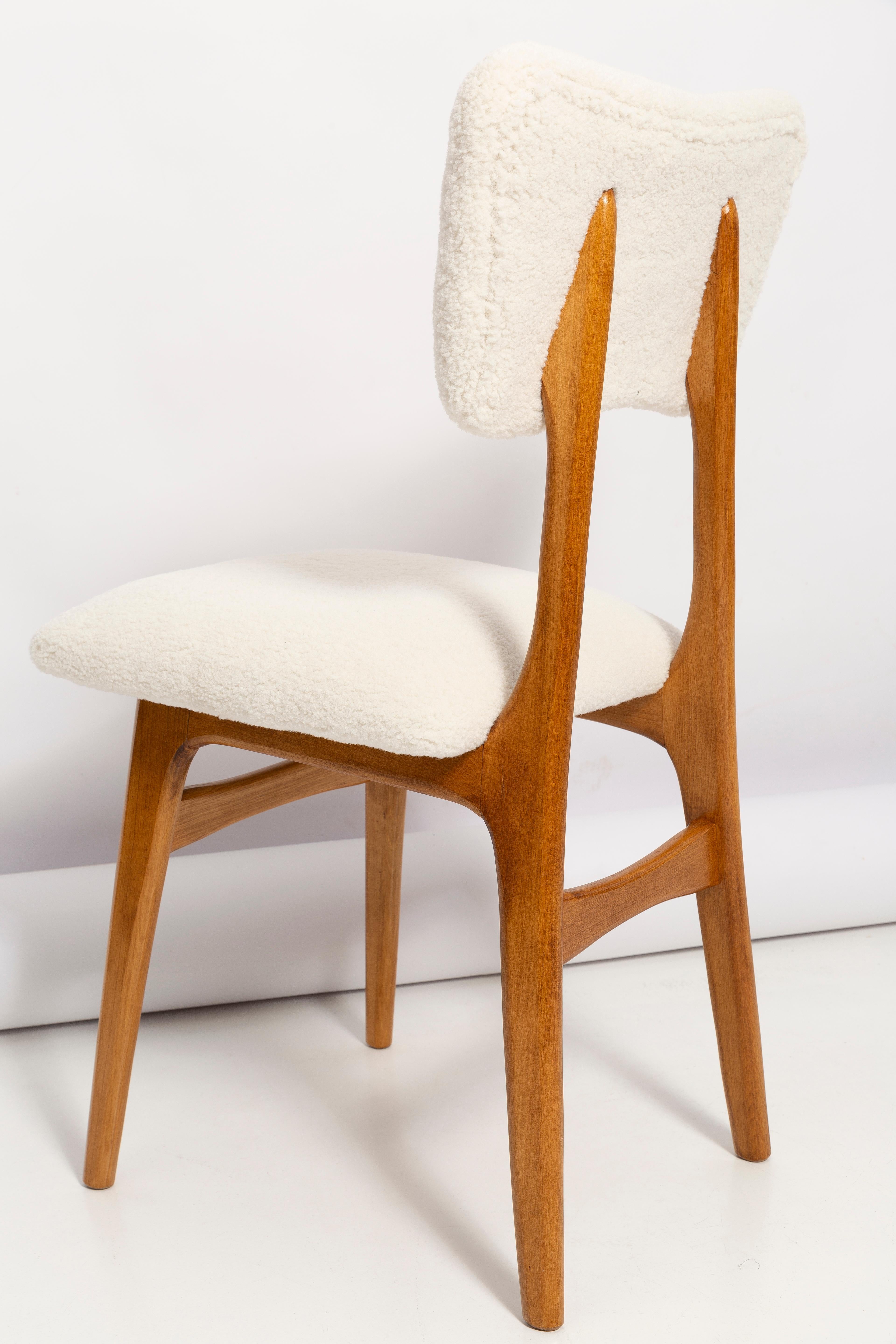 Mid Century Butterfly Dining Chair, Light Creme Boucle, Poland, 1960s For Sale 3