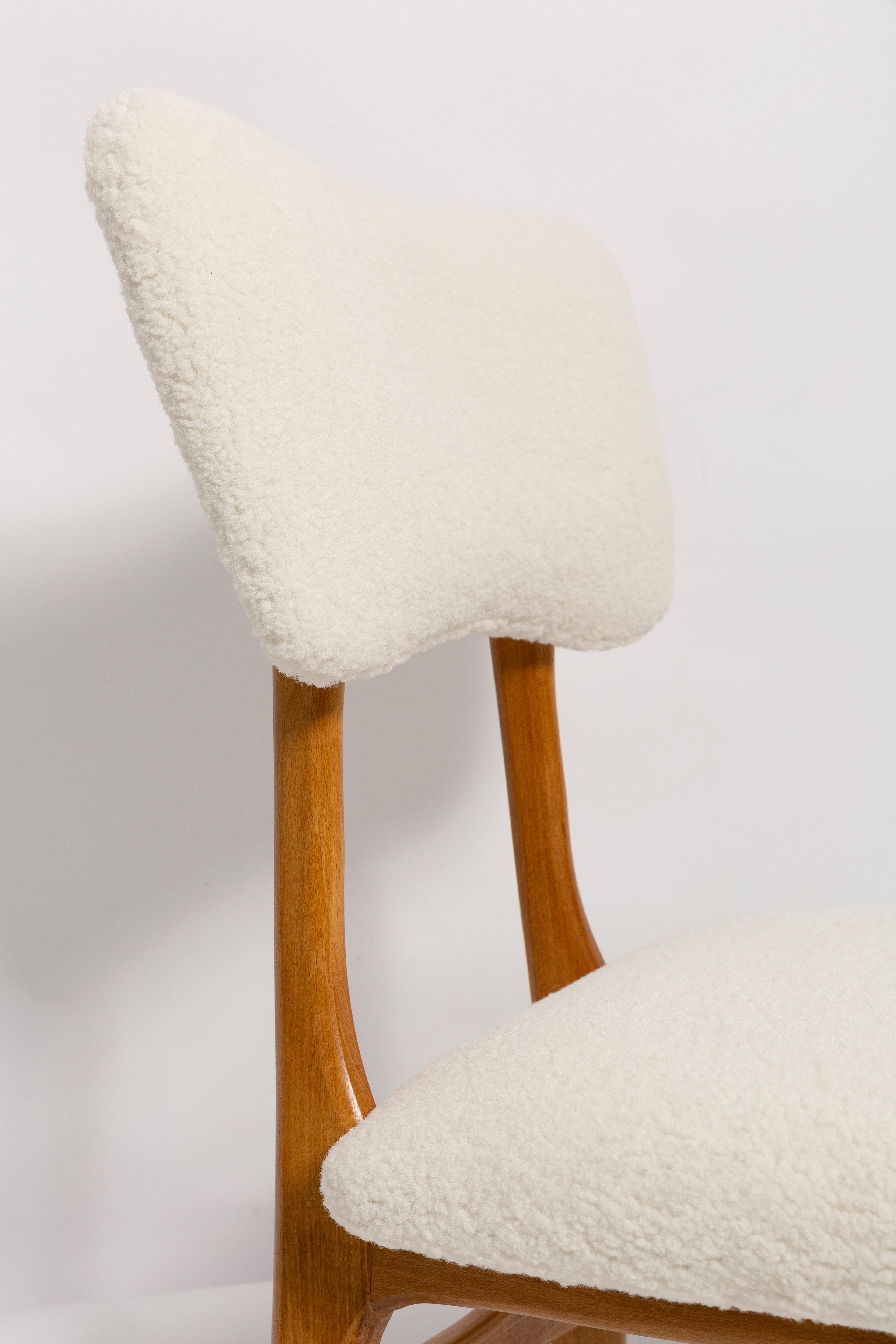 Polish Mid Century Butterfly Dining Chair, Light Creme Boucle, Poland, 1960s For Sale