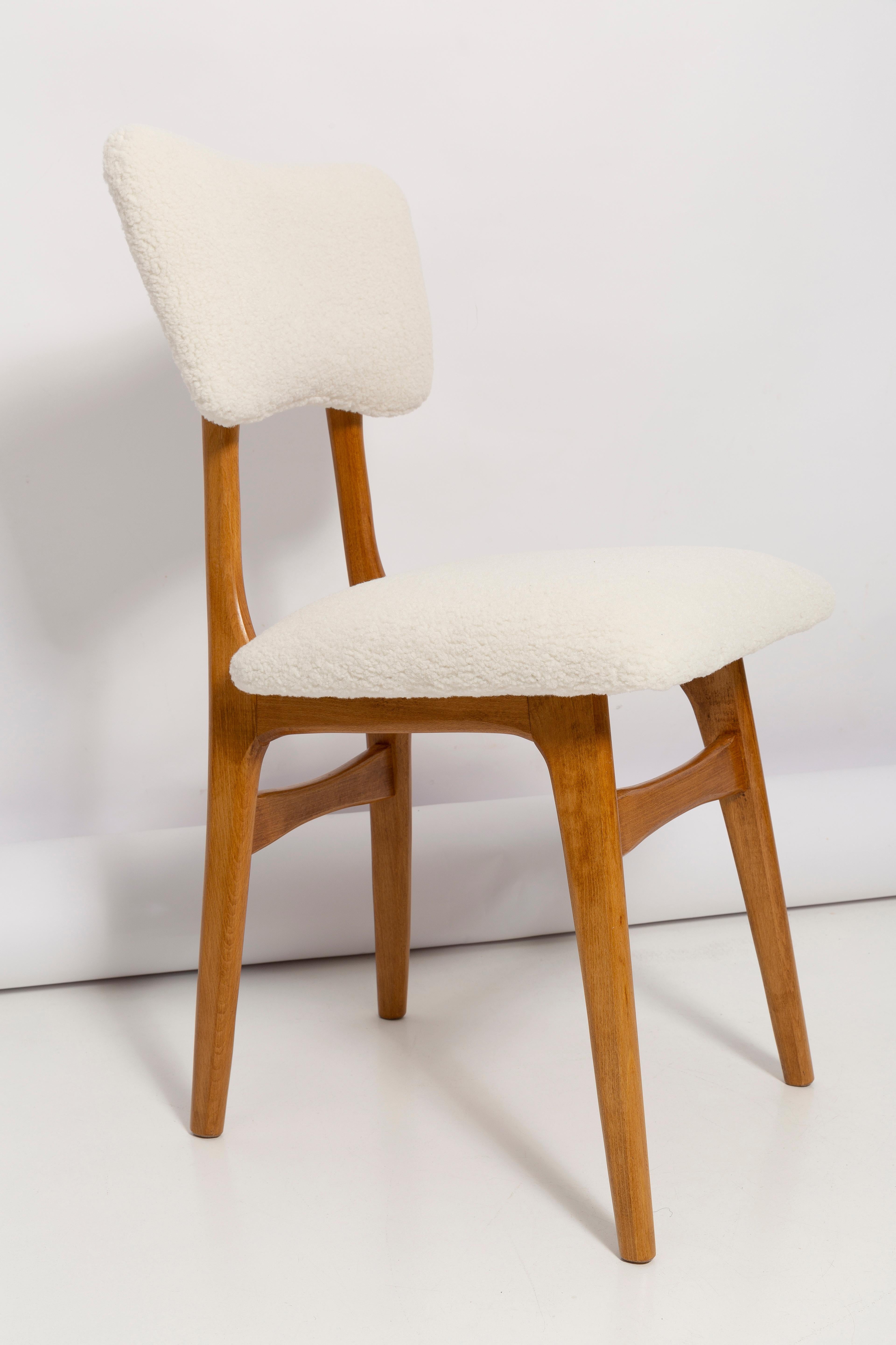 Polish Mid Century Butterfly Dining Chair, Light Creme Boucle, Poland, 1960s For Sale