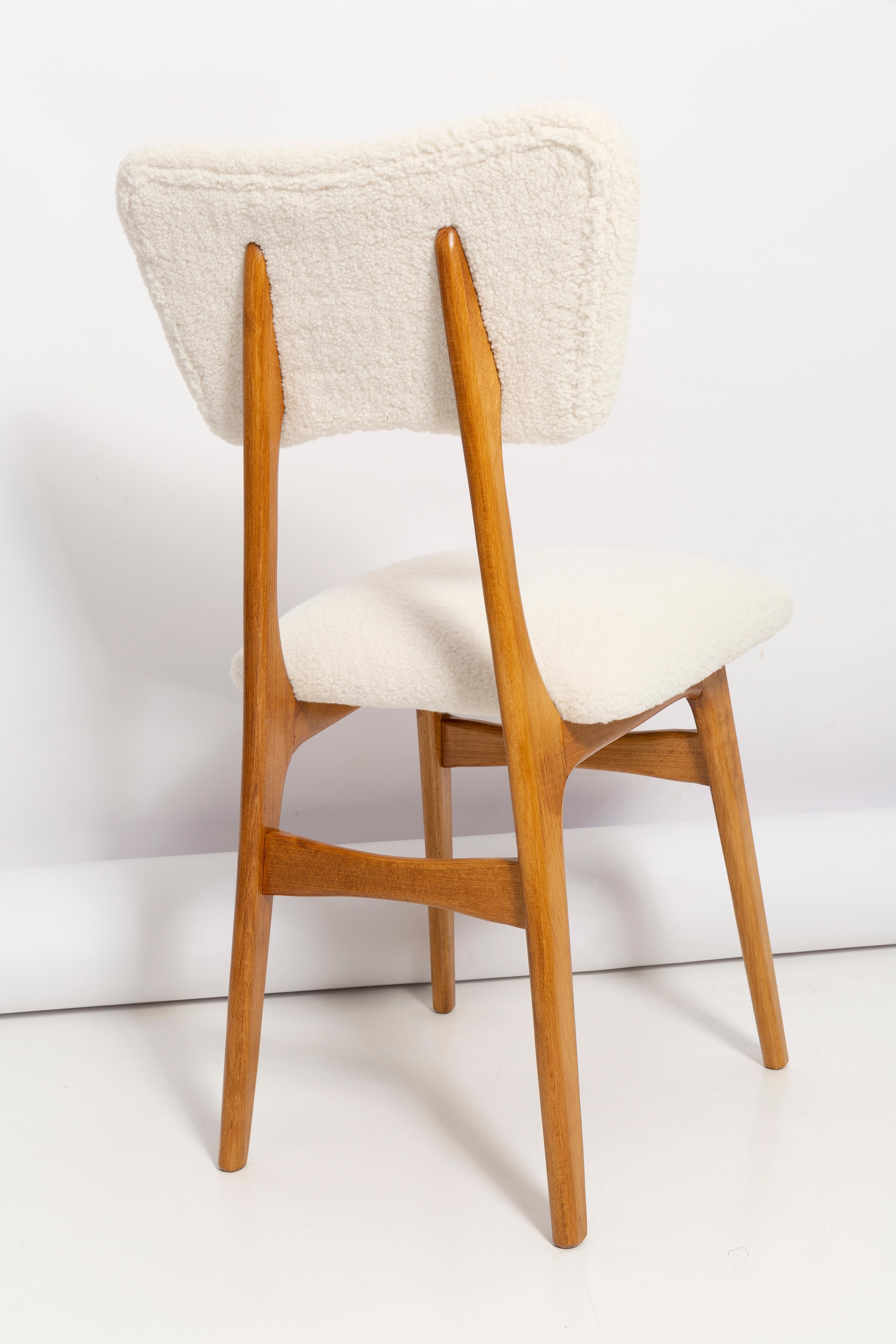 Bouclé Mid Century Butterfly Dining Chair, Light Creme Boucle, Poland, 1960s For Sale