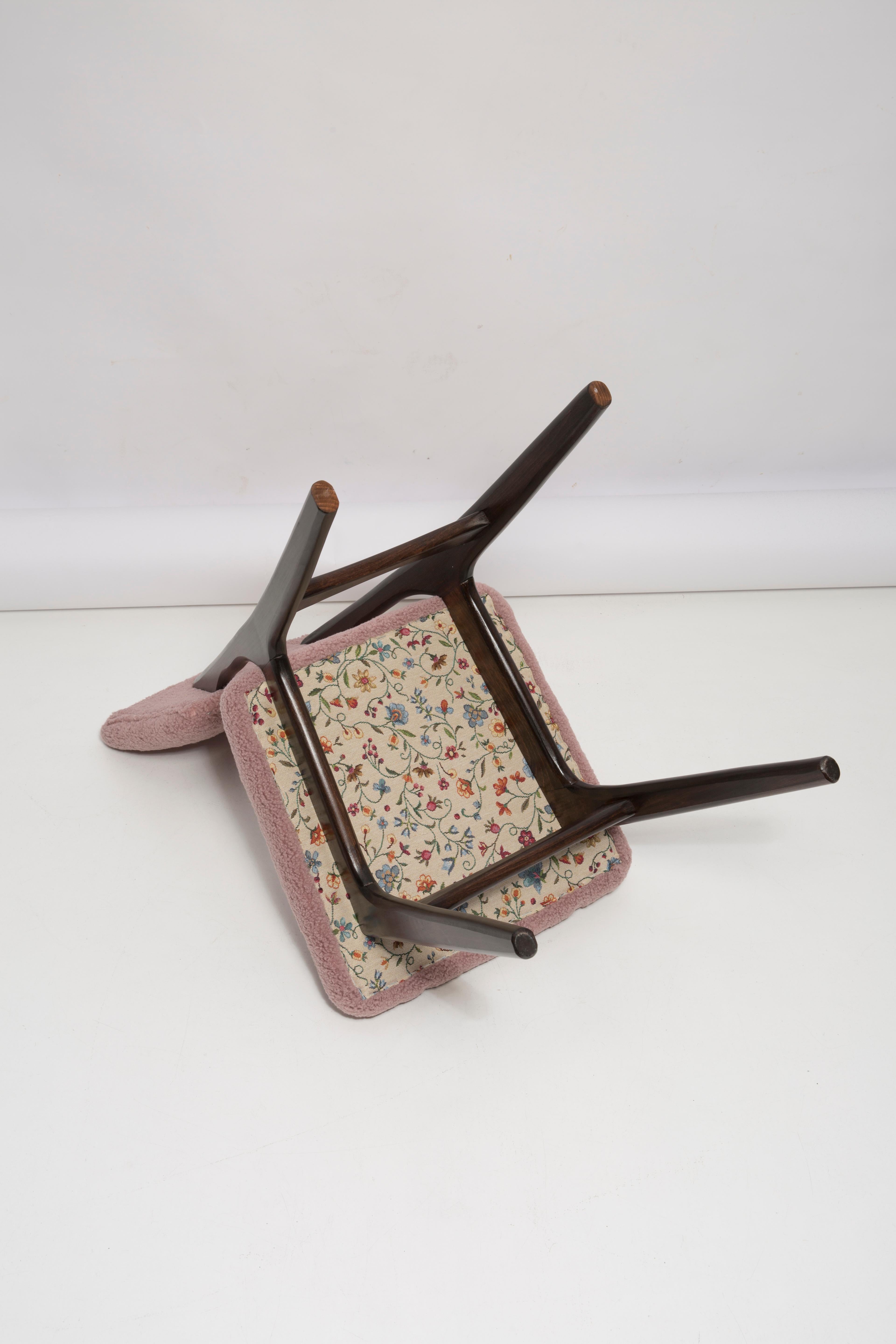 Mid-Century Modern Mid Century Butterfly Dining Chair, Pink Boucle and Walnut Wood, Poland, 1960s For Sale