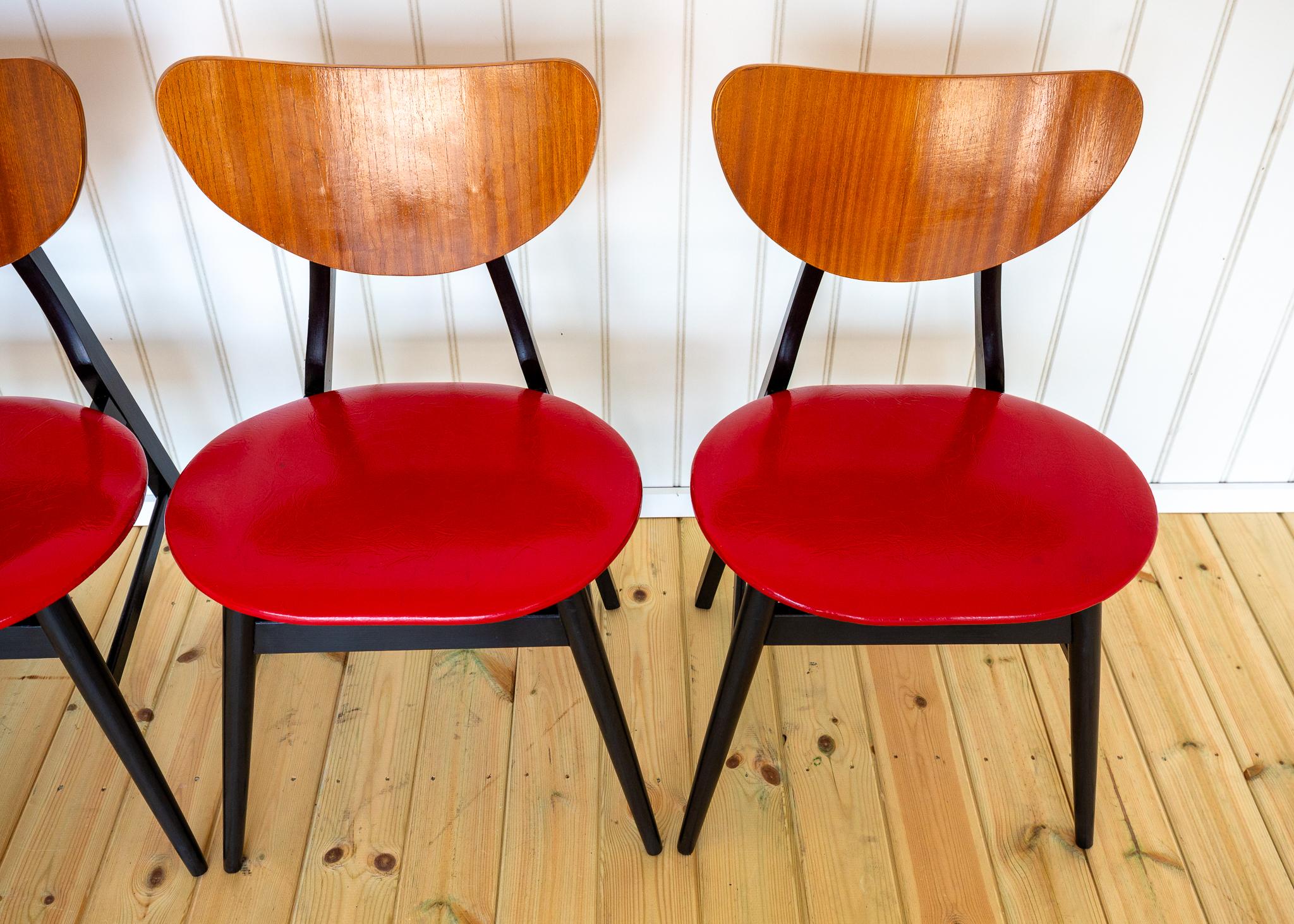 Set di 4 sedie da pranzo a farfalla del Mid Century A Space AGE 1960s 1950s Red Black in vendita 9