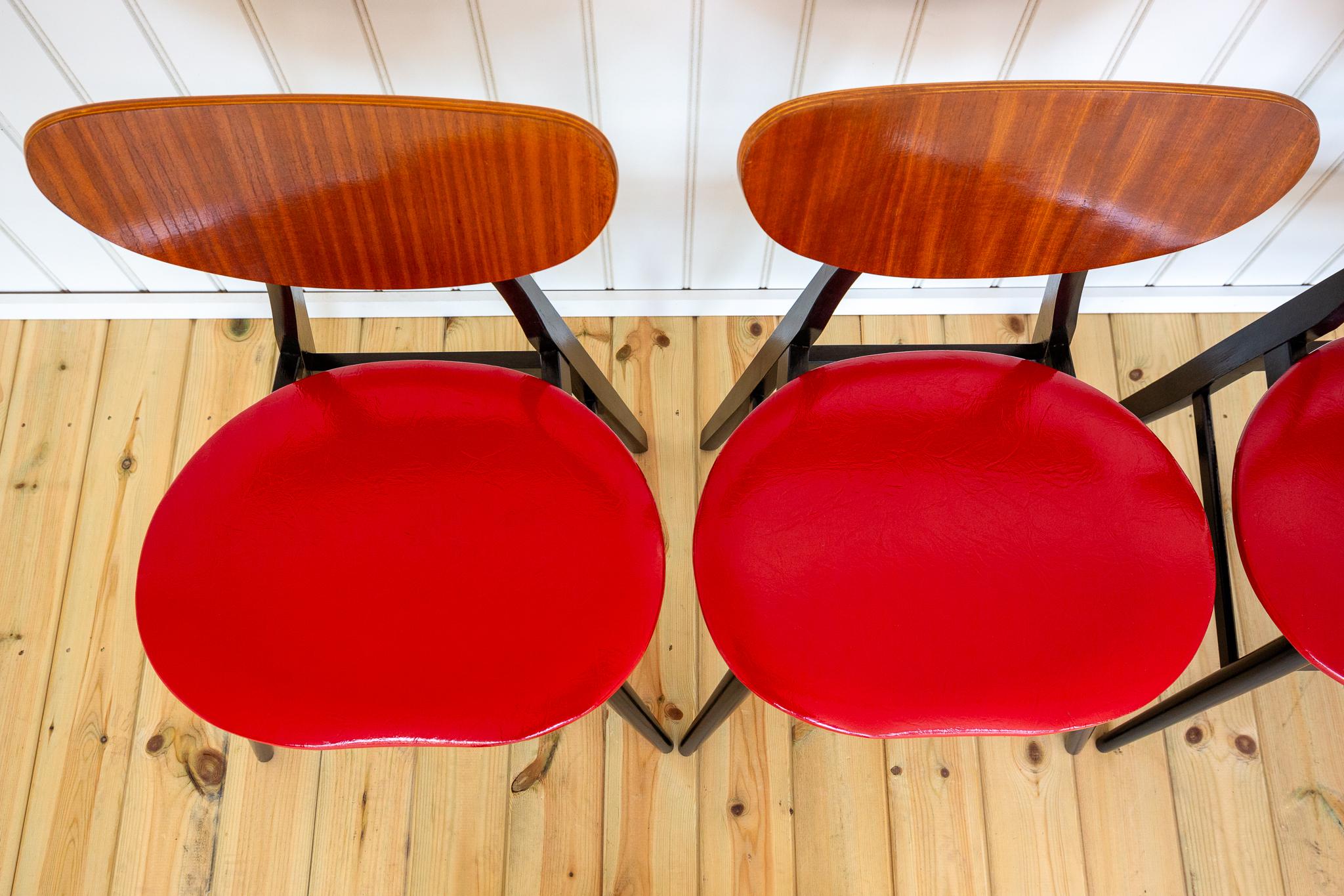 Set di 4 sedie da pranzo a farfalla del Mid Century A Space AGE 1960s 1950s Red Black in vendita 11