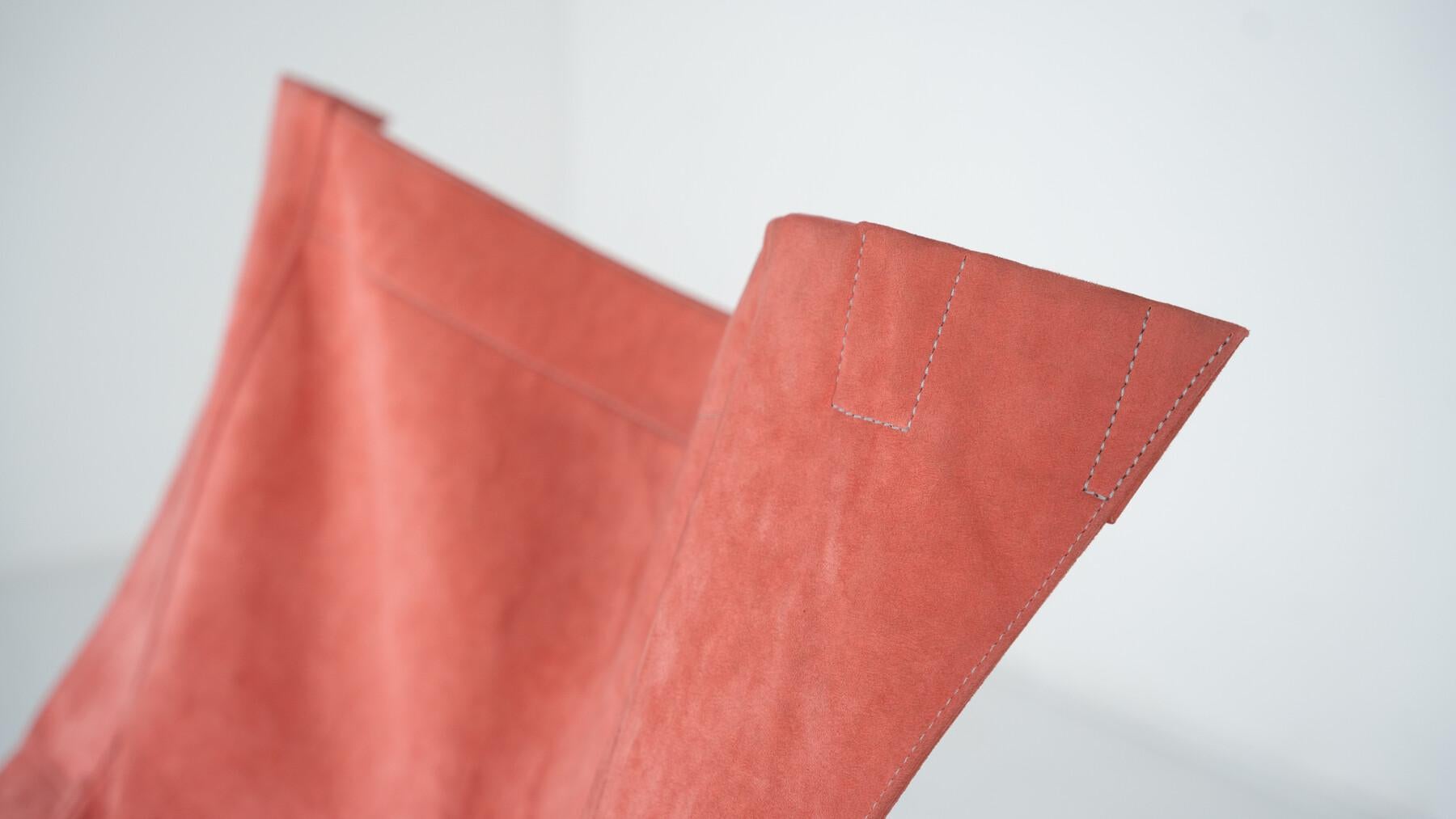 Sedia da salotto a farfalla di metà secolo, anni '80 in vendita 7