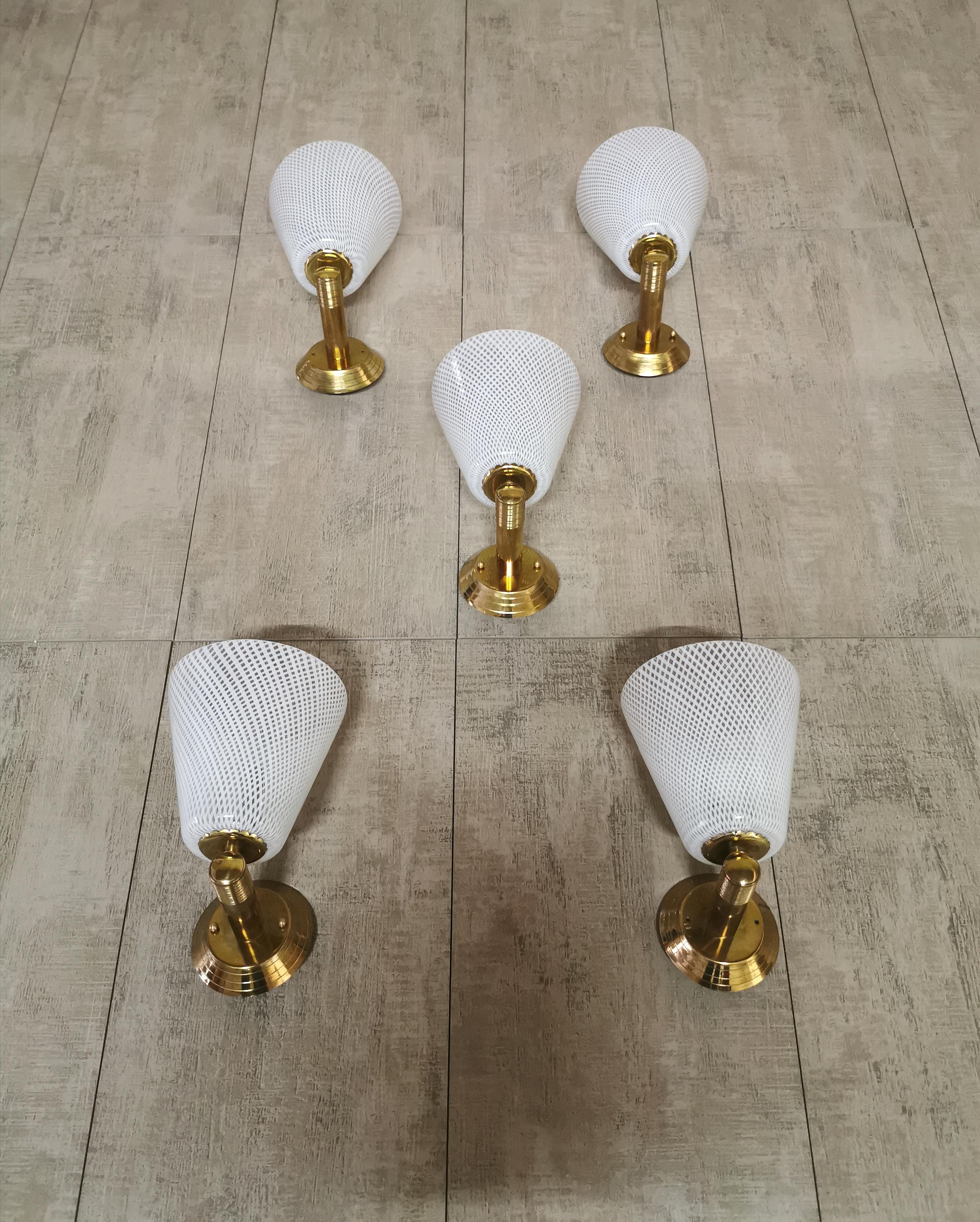 Midcentury Set of 5  Reticello Wall Lamps by Venini Murano Glass and Brass Italy 10