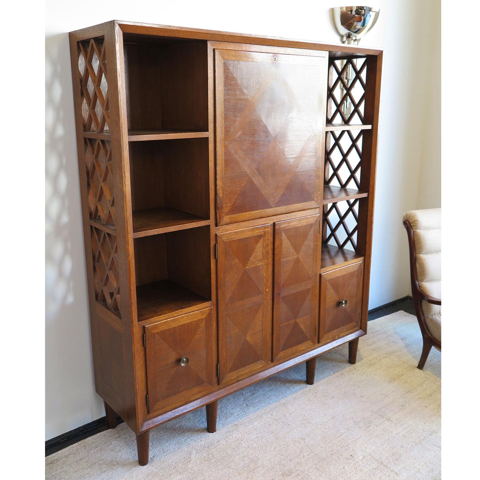 Midcentury Cabinet Arttributed to E. Lanzia, Italy, circa 1940s For Sale 1