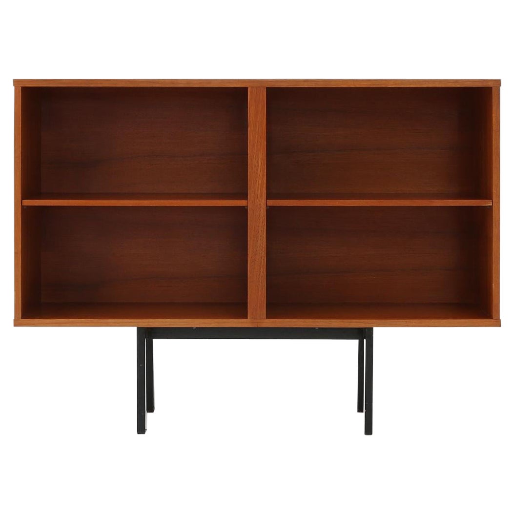 Mid-century cabinet/bookcase Ca.1960