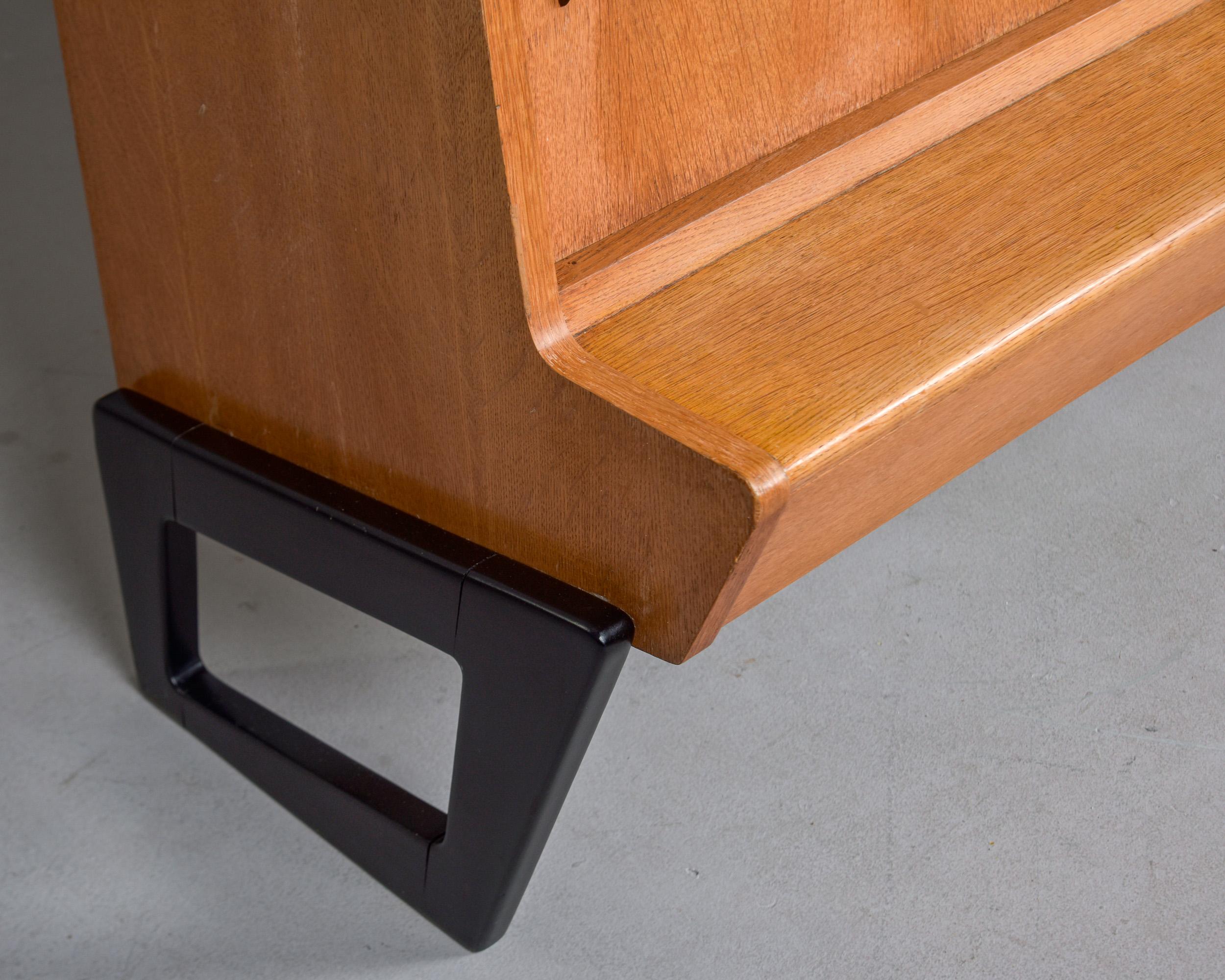 Mid-Century moderno Mobiletto di metà secolo di Gerard Guermonprez per Magnani of Italy in vendita