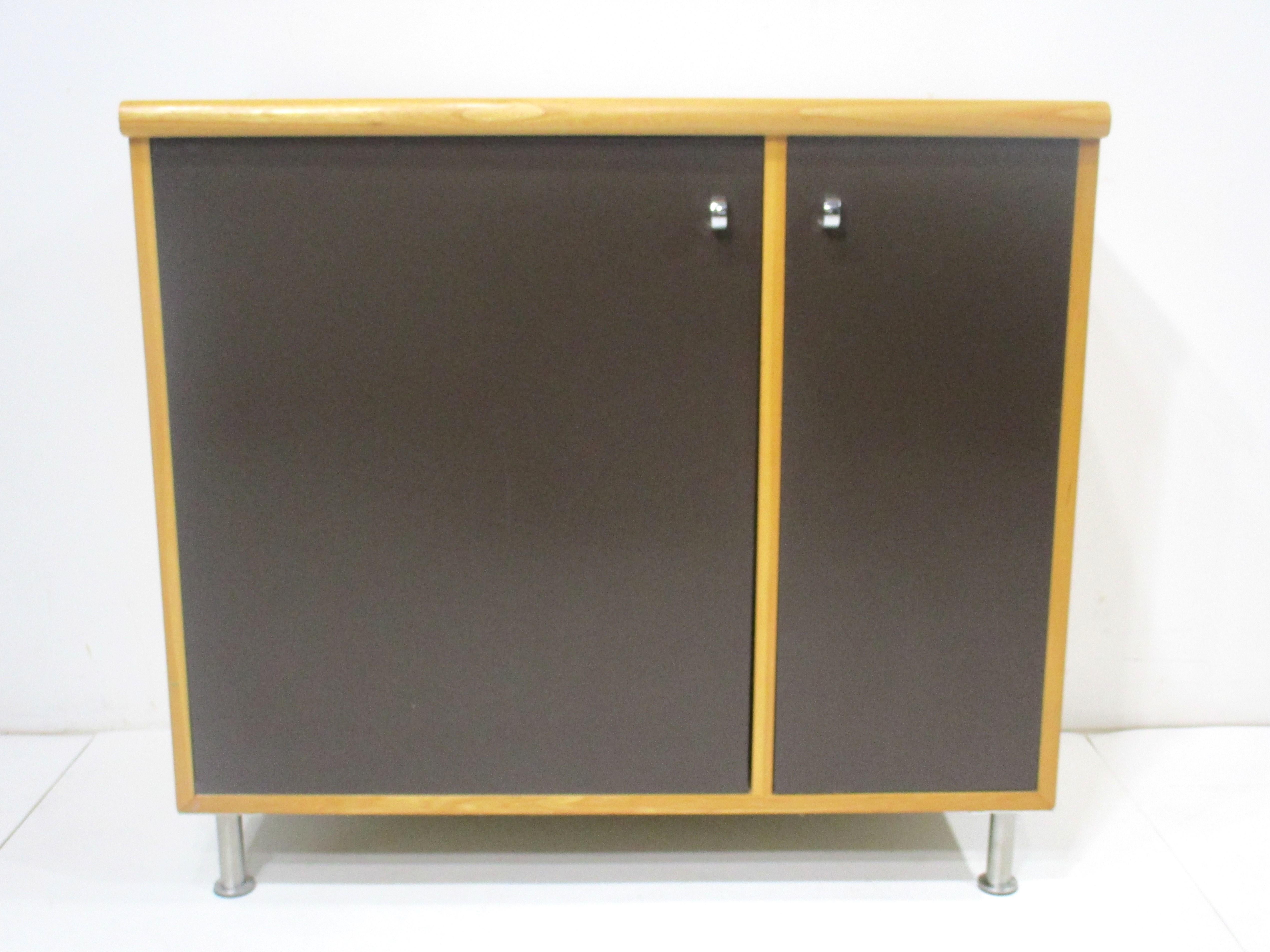 Mid Century Cabinet by Jack Cartwright for Founders  For Sale 2