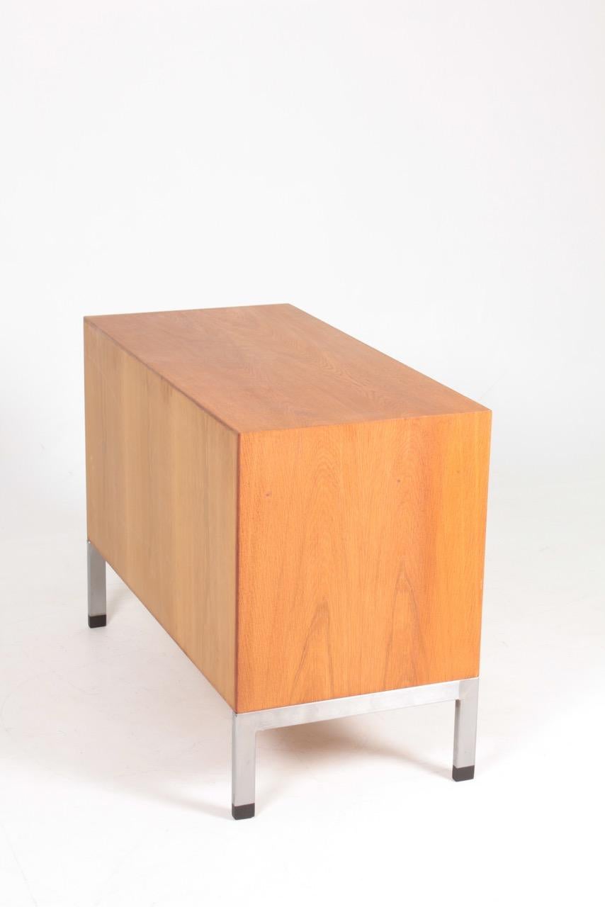 Midcentury Cabinet in Oak by Hans Wegner, Danish Design 1960s For Sale 2