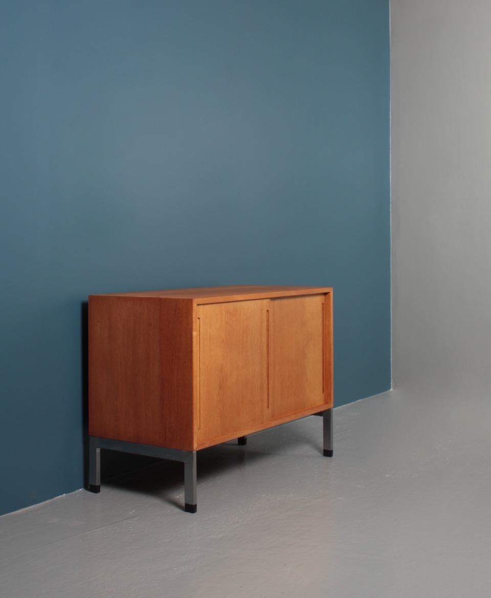 Midcentury Cabinet in Oak by Hans Wegner, Danish Design, 1960s 3