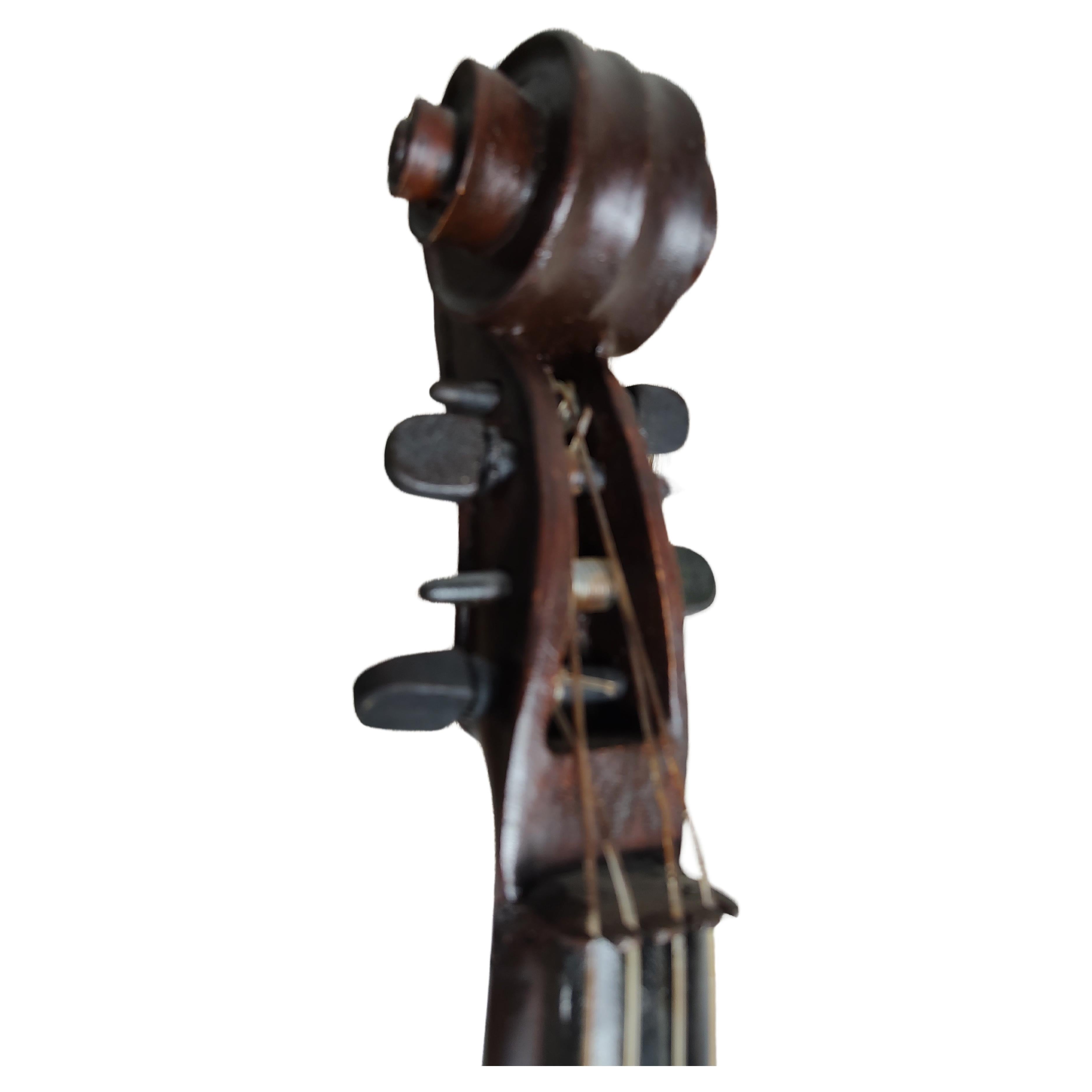 Fine XX secolo Mobiletto del metà del secolo scorso a forma di Cello Basso Grande conservazione in vendita