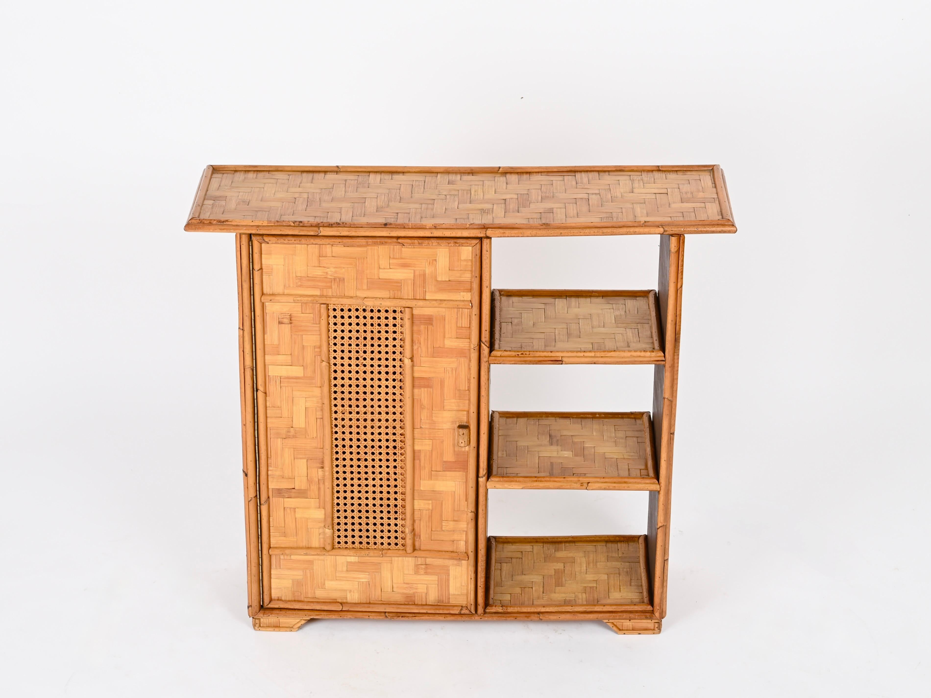 Mid-Century Cabinet or Bookcase in Bamboo, Straw and Woven Rattan , Italy, 1970s 2