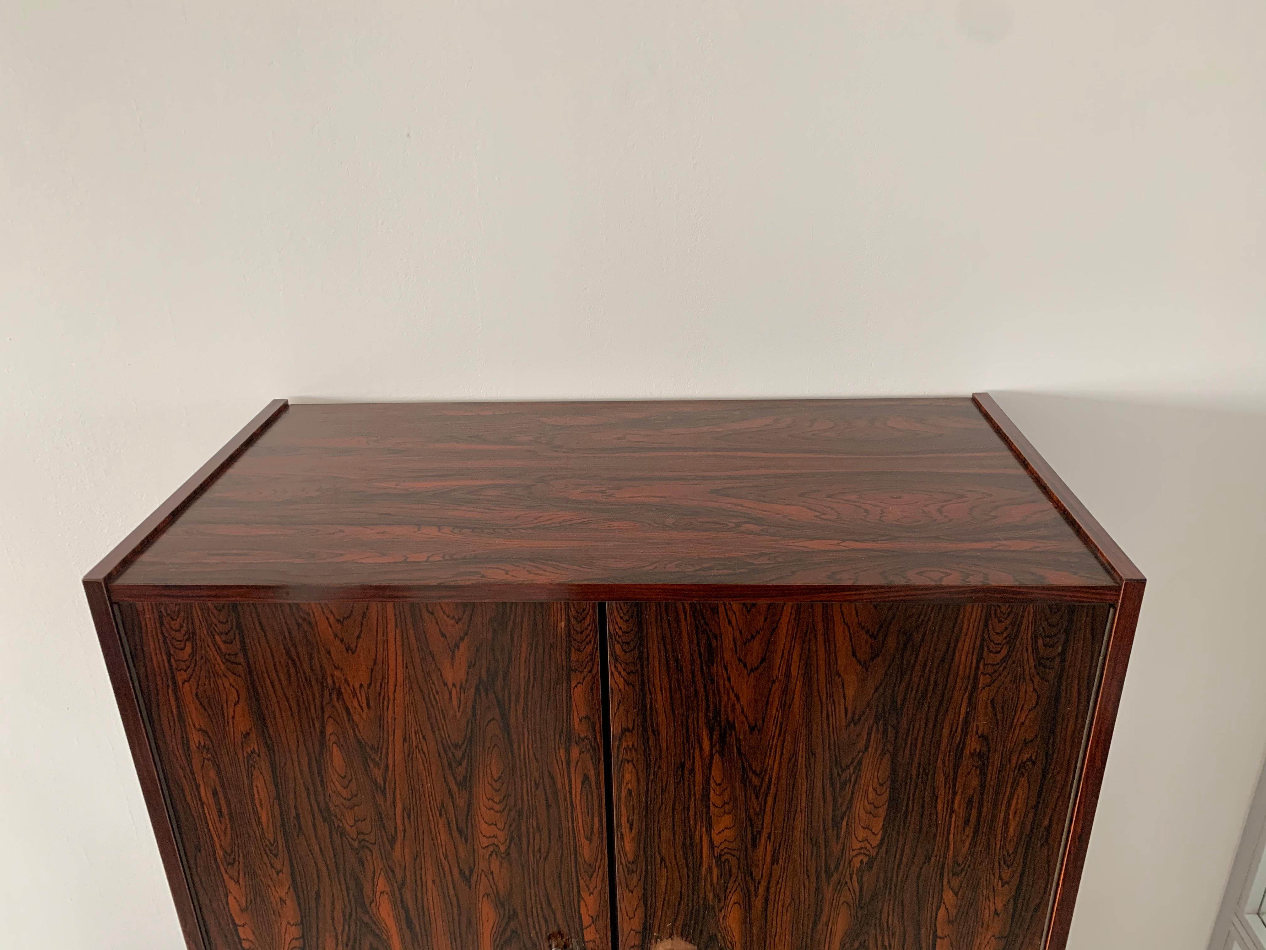 Mid-Century cabinet rosewood veneer, 1960’s For Sale 10