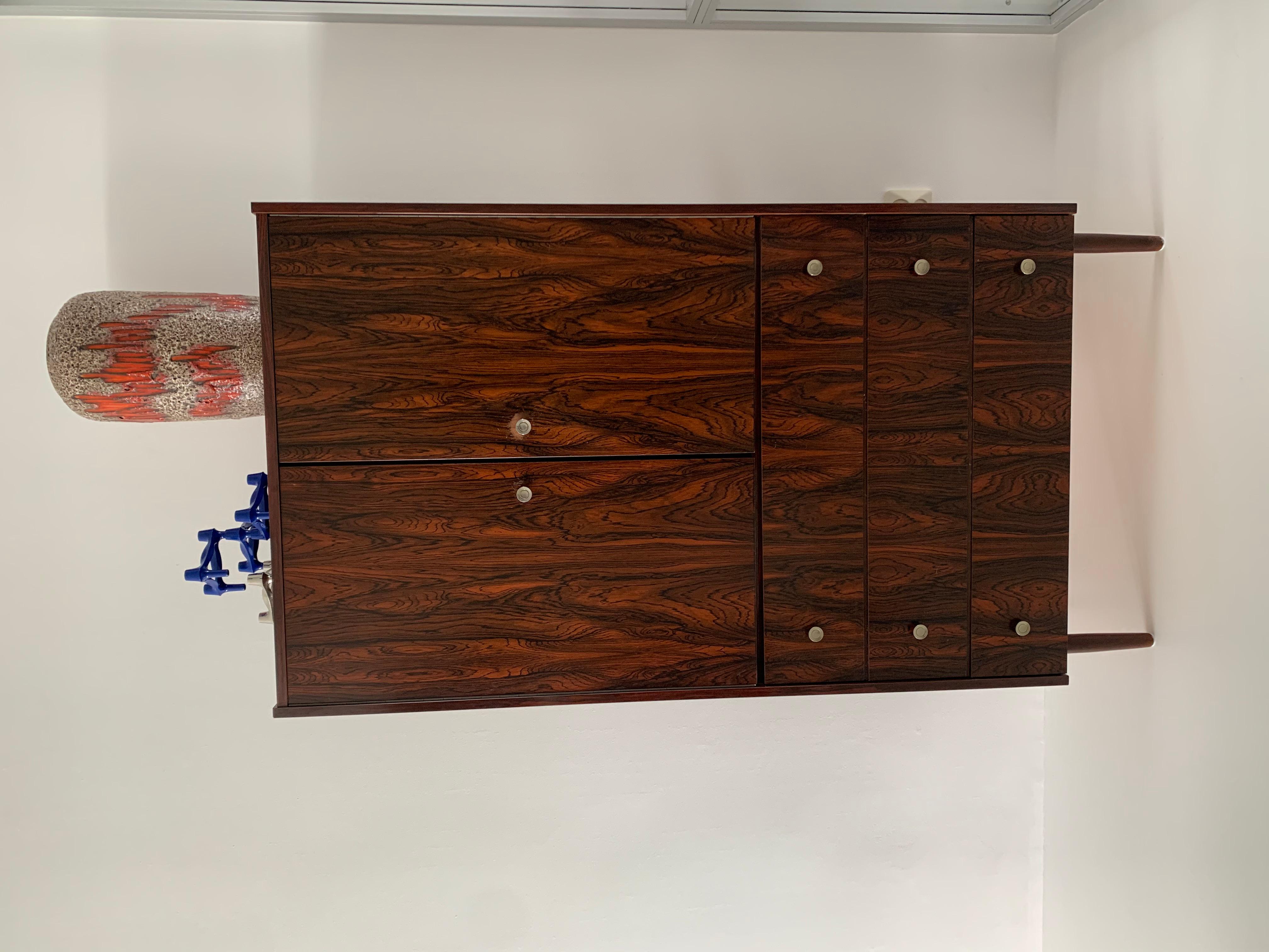 Dutch Mid-Century cabinet rosewood veneer, 1960’s For Sale