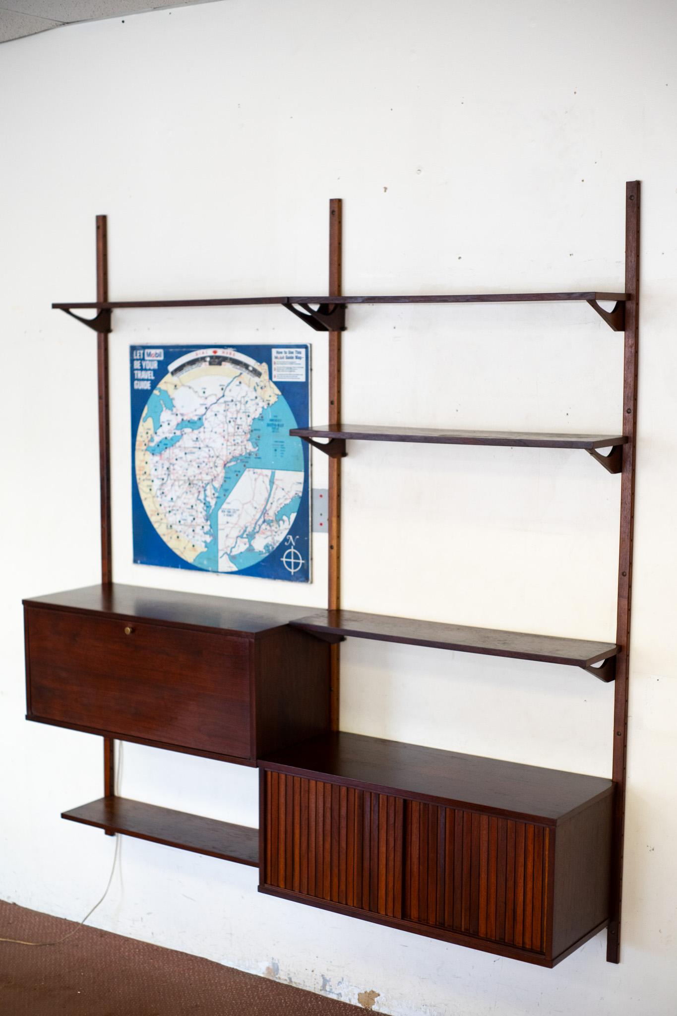 Mid-Century Cadovious Style Danish Wall Unit or Book Shelves 10-Piece Walnut 1