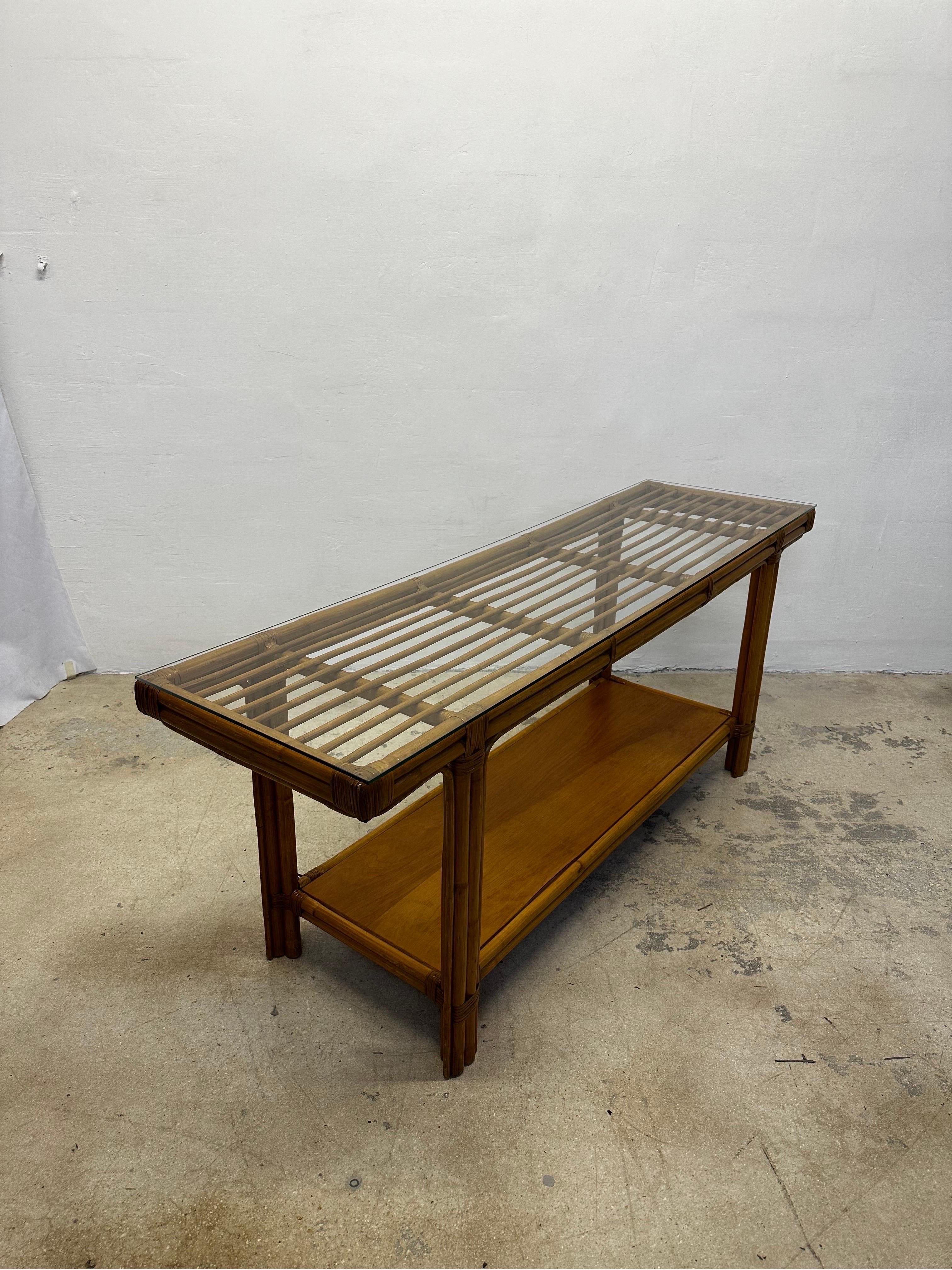 Mid-Century Calif-Asia Bamboo and Glass Top Console Table, 1970s In Good Condition For Sale In Miami, FL