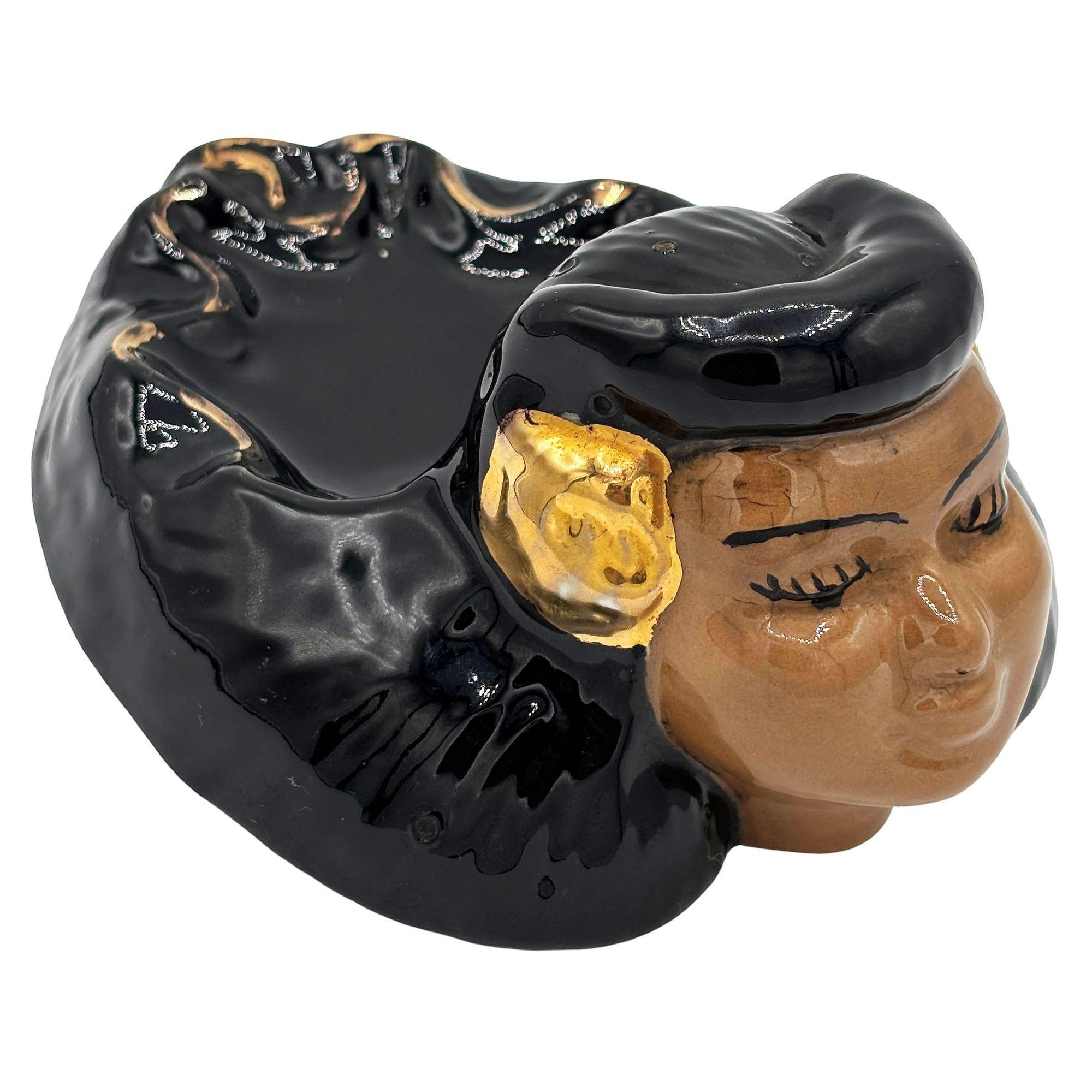Hula-Girl-Aschenbecher aus der Mitte des Jahrhunderts von Kaye of Hollywood im Angebot 2