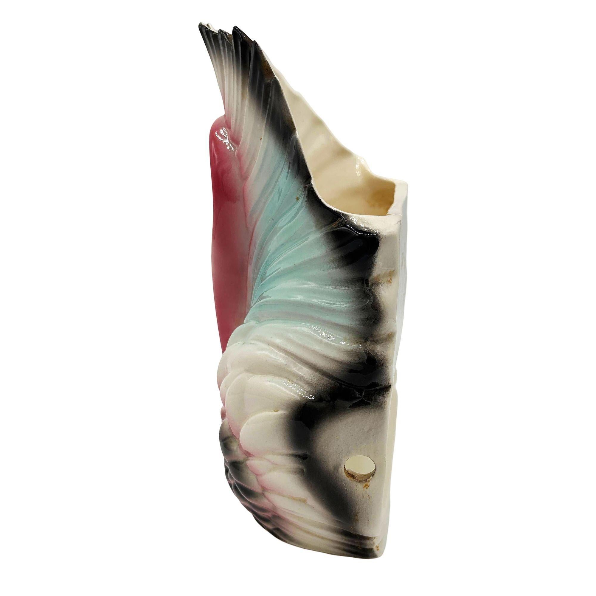 American Mid-century California Ceramic Pottery Pink Flamingo w/ Open Wings TV Table Lamp For Sale