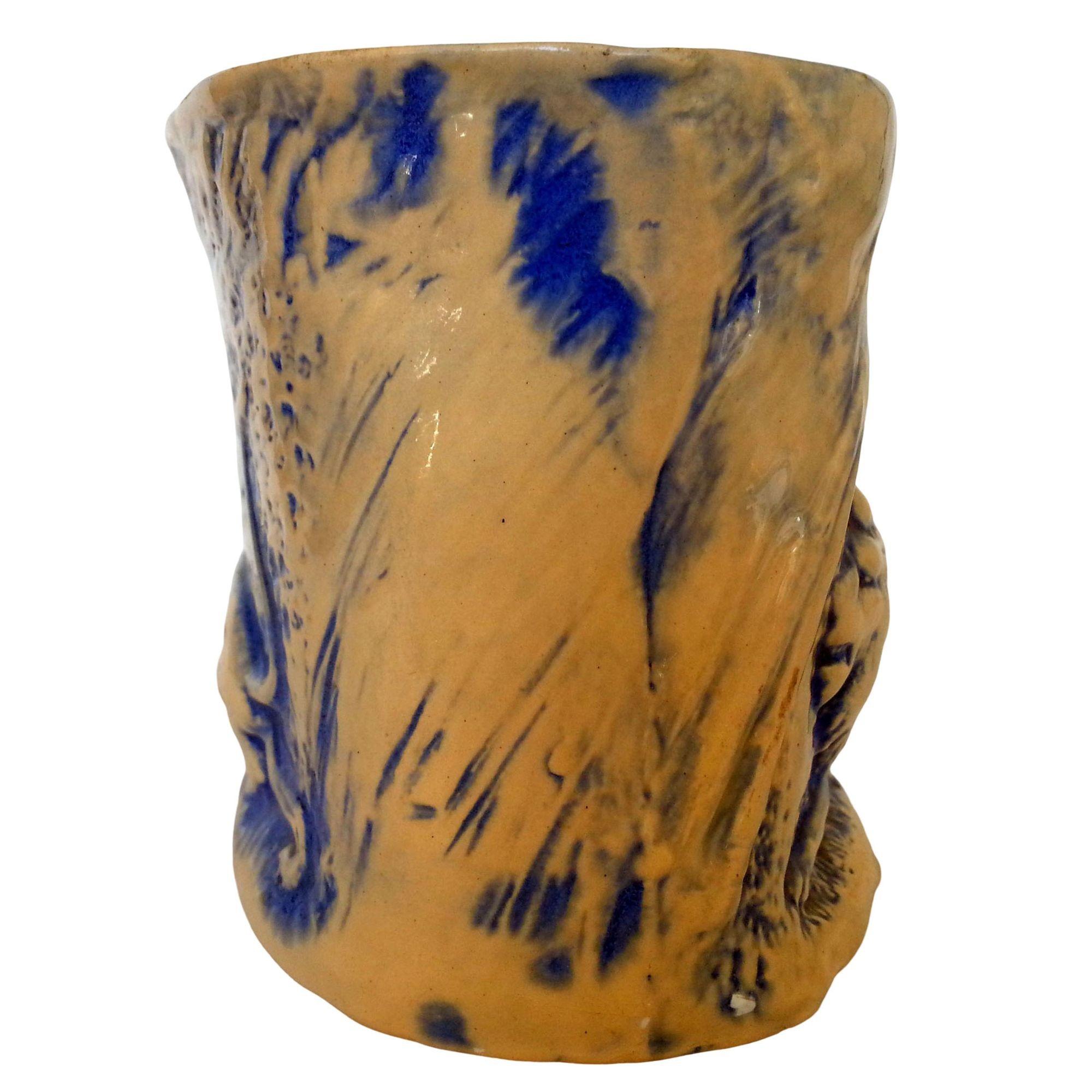 Americano Vaso di metà secolo della California Pottery marrone e blu con leone che si muove in vendita