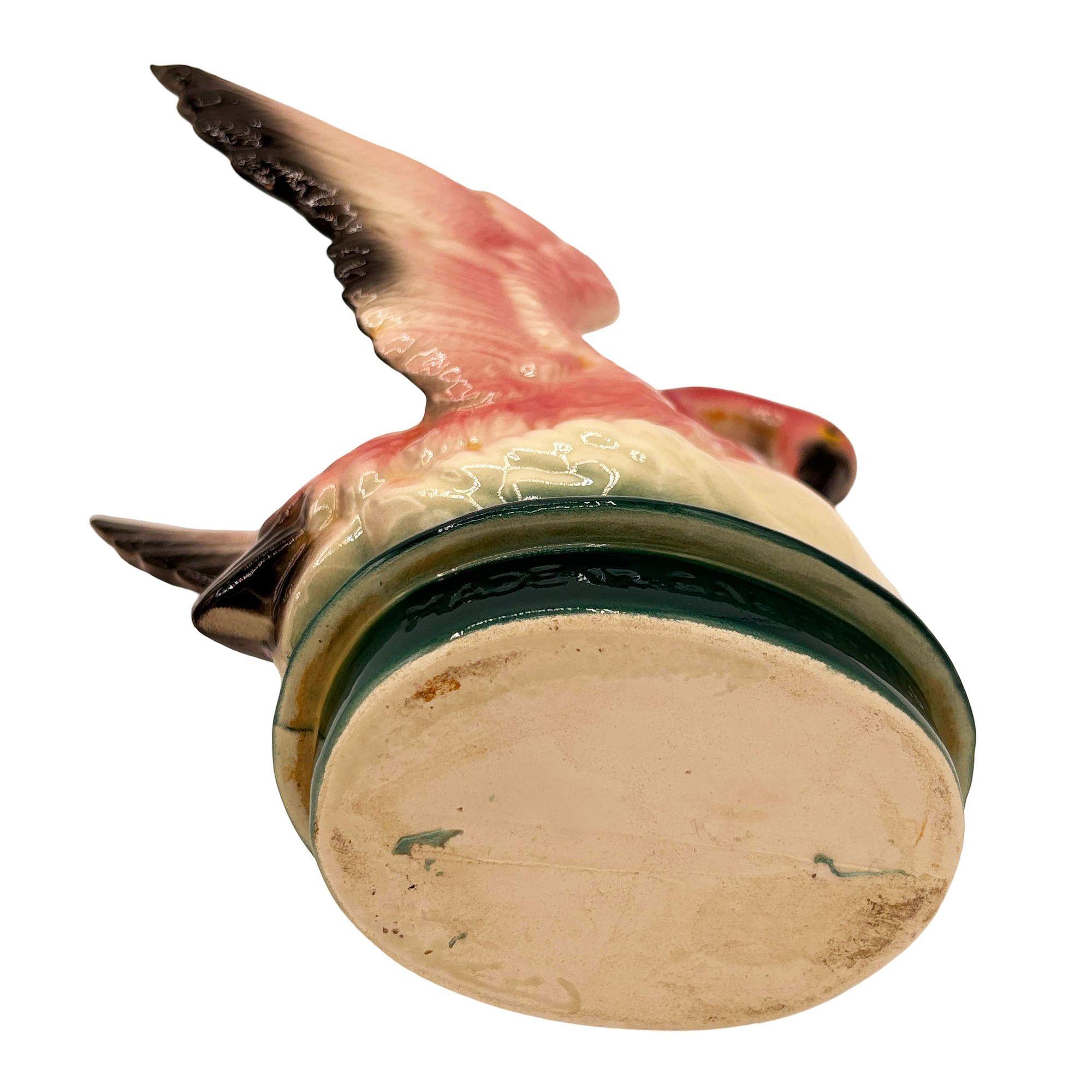 Jardinière de table flamant rose en céramique California Pottery du milieu du siècle avec base foncée Excellent état - En vente à Van Nuys, CA
