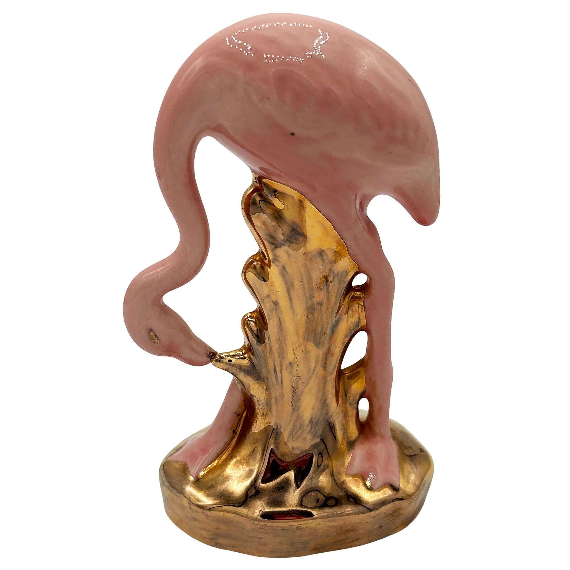 Mid-Century moderno Figurina di fenicottero rosa e oro in ceramica della California Pottery, metà del secolo scorso in vendita