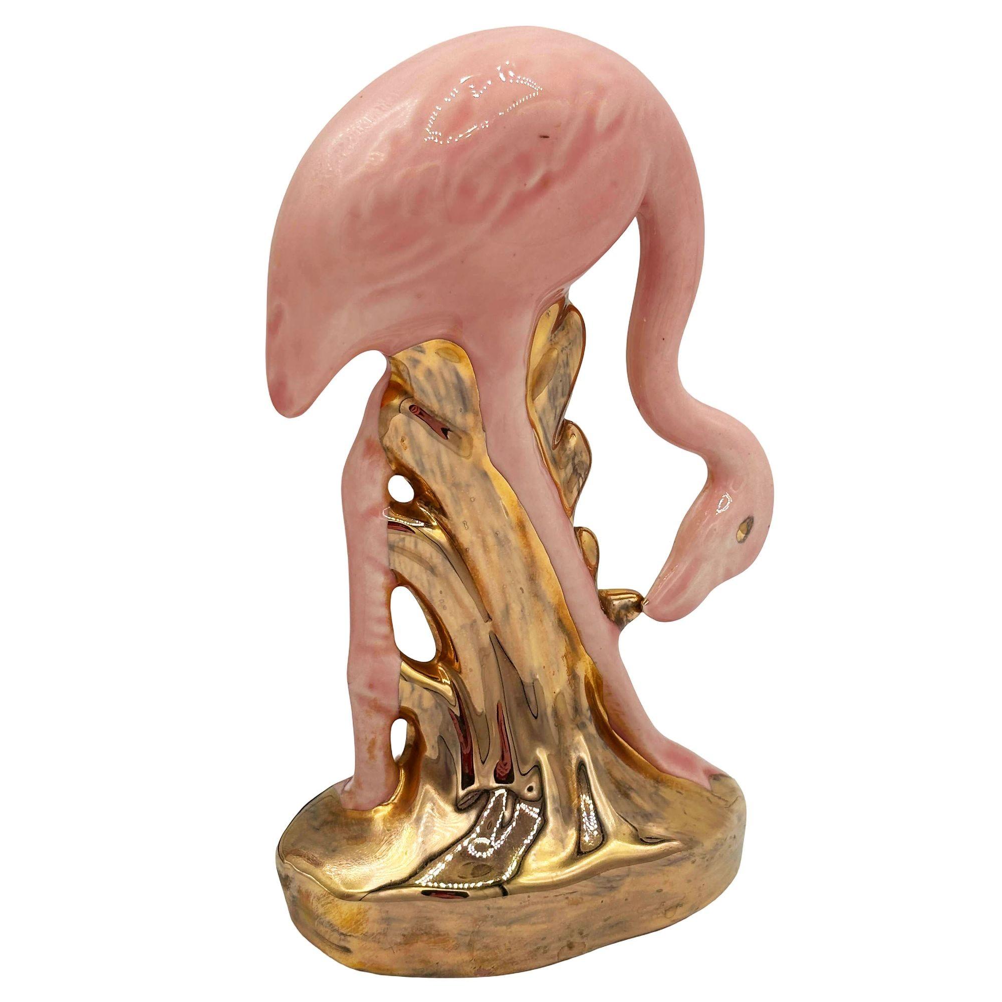 Americano Figurina di fenicottero rosa e oro in ceramica della California Pottery, metà del secolo scorso in vendita