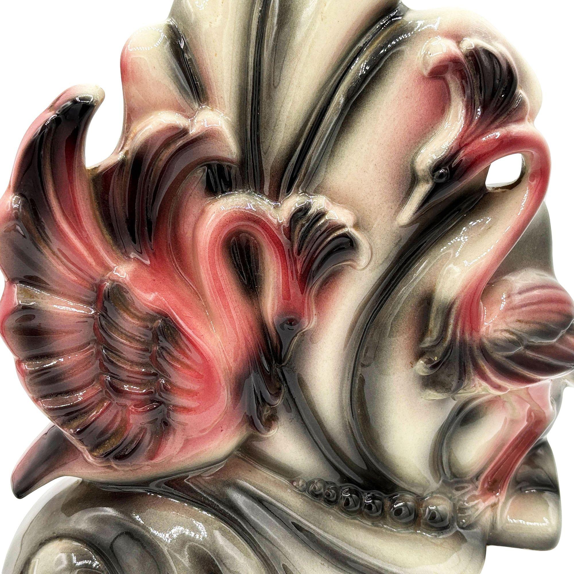 Lámpara de sobremesa de cerámica California Pottery de mediados de siglo con forma de hoja de cisne rosa Cerámico en venta