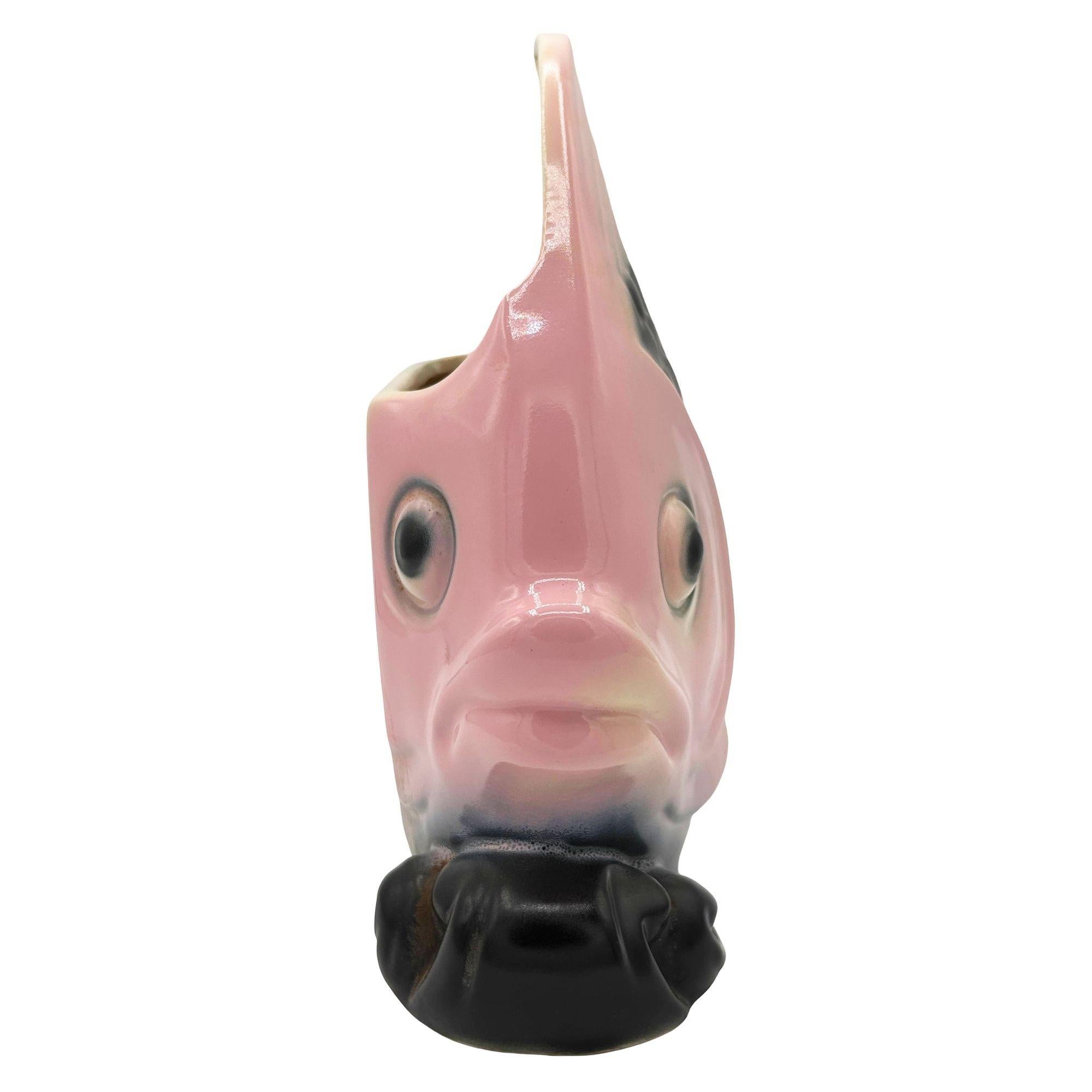 Mitte des Jahrhunderts California Pottery Rosa & Schwarz Keramik Engel Fisch Tasche Pflanzer (amerikanisch) im Angebot