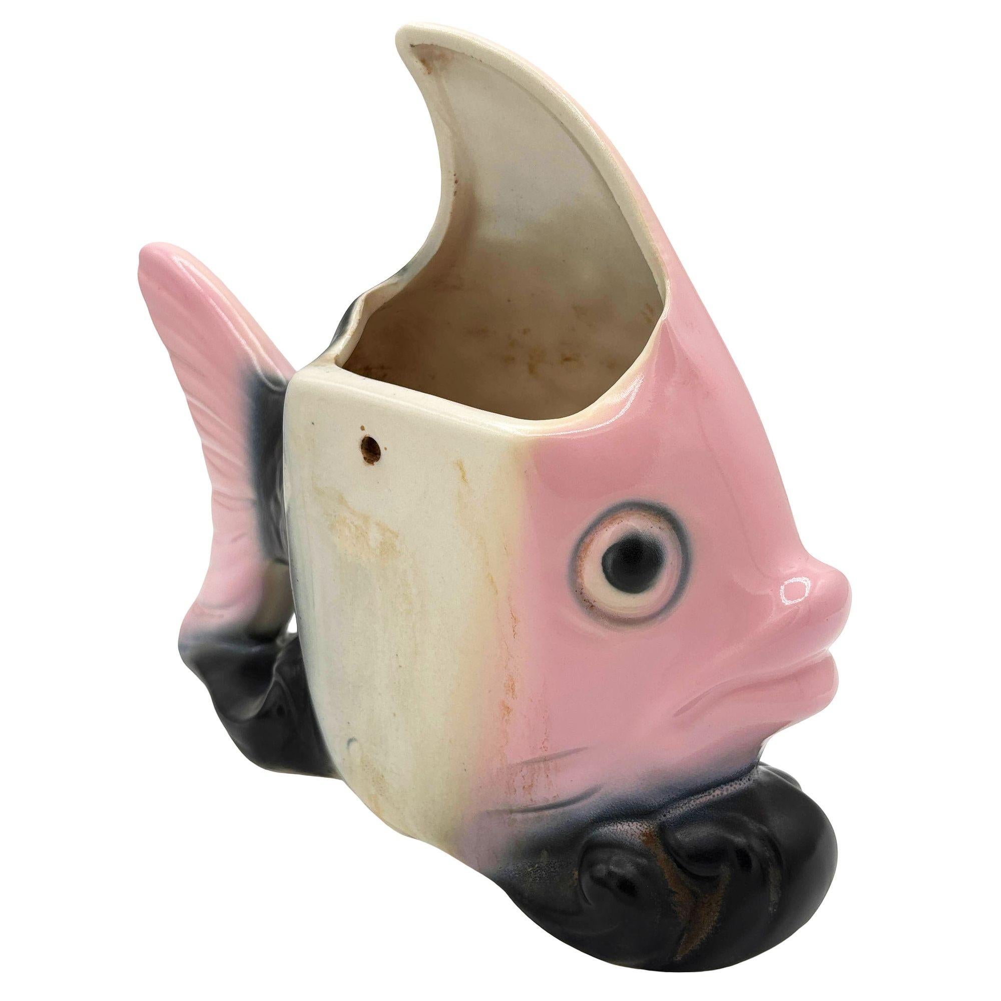 Mitte des Jahrhunderts California Pottery Rosa & Schwarz Keramik Engel Fisch Tasche Pflanzer im Zustand „Hervorragend“ im Angebot in Van Nuys, CA