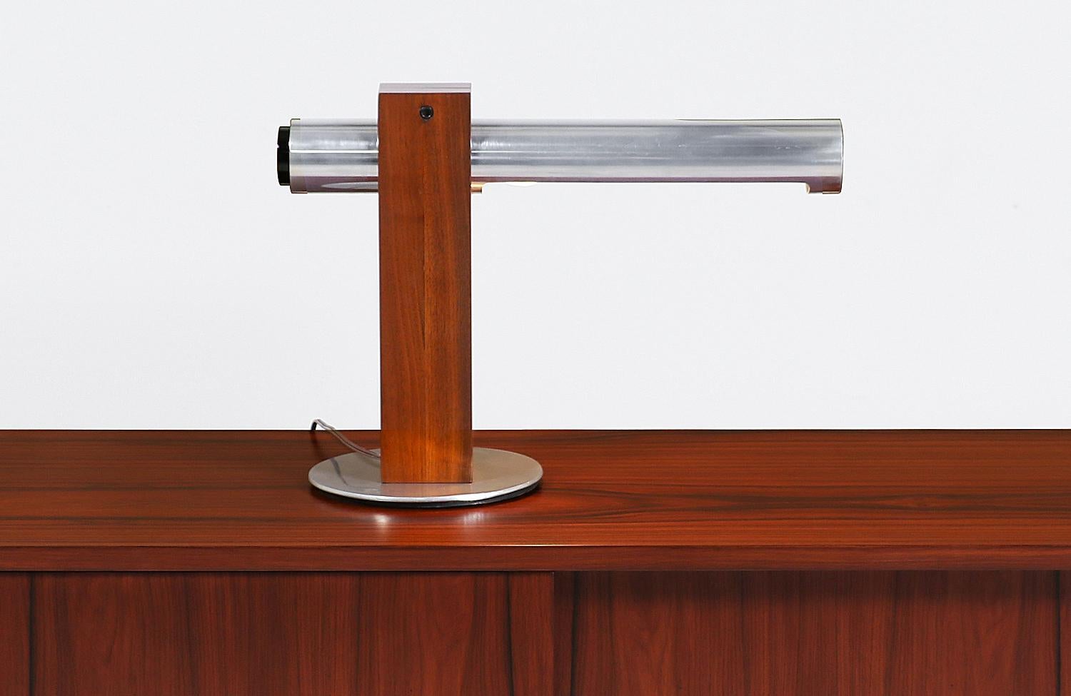 Mid-Century Modern Midcentury Californian Modern Desk Lamp by Robert Long