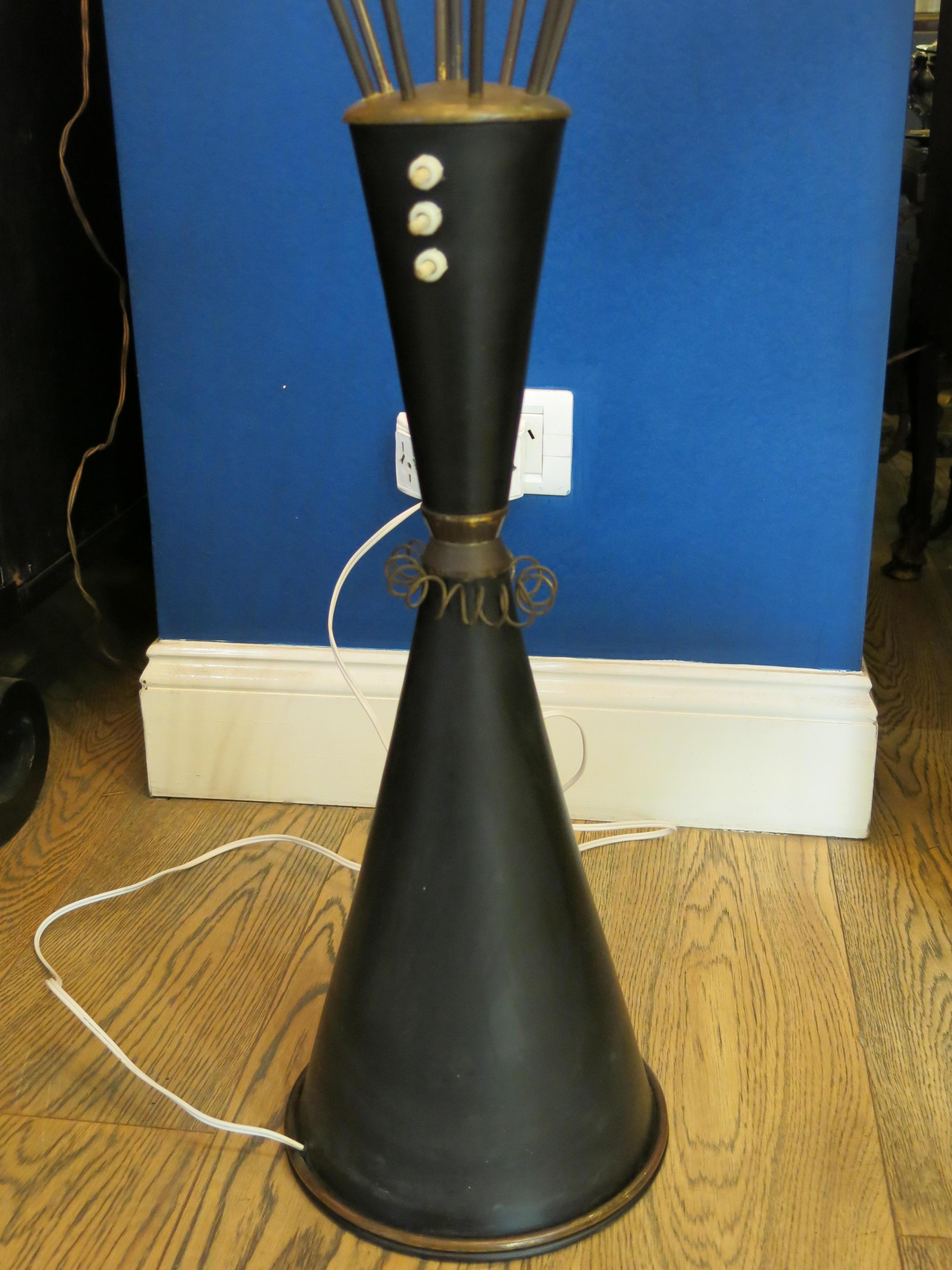 Stehlampe „Calla“ aus der Mitte des Jahrhunderts von Angelo Lelli für Arredoluce Monza, Italien, 1952 (Italienisch) im Angebot