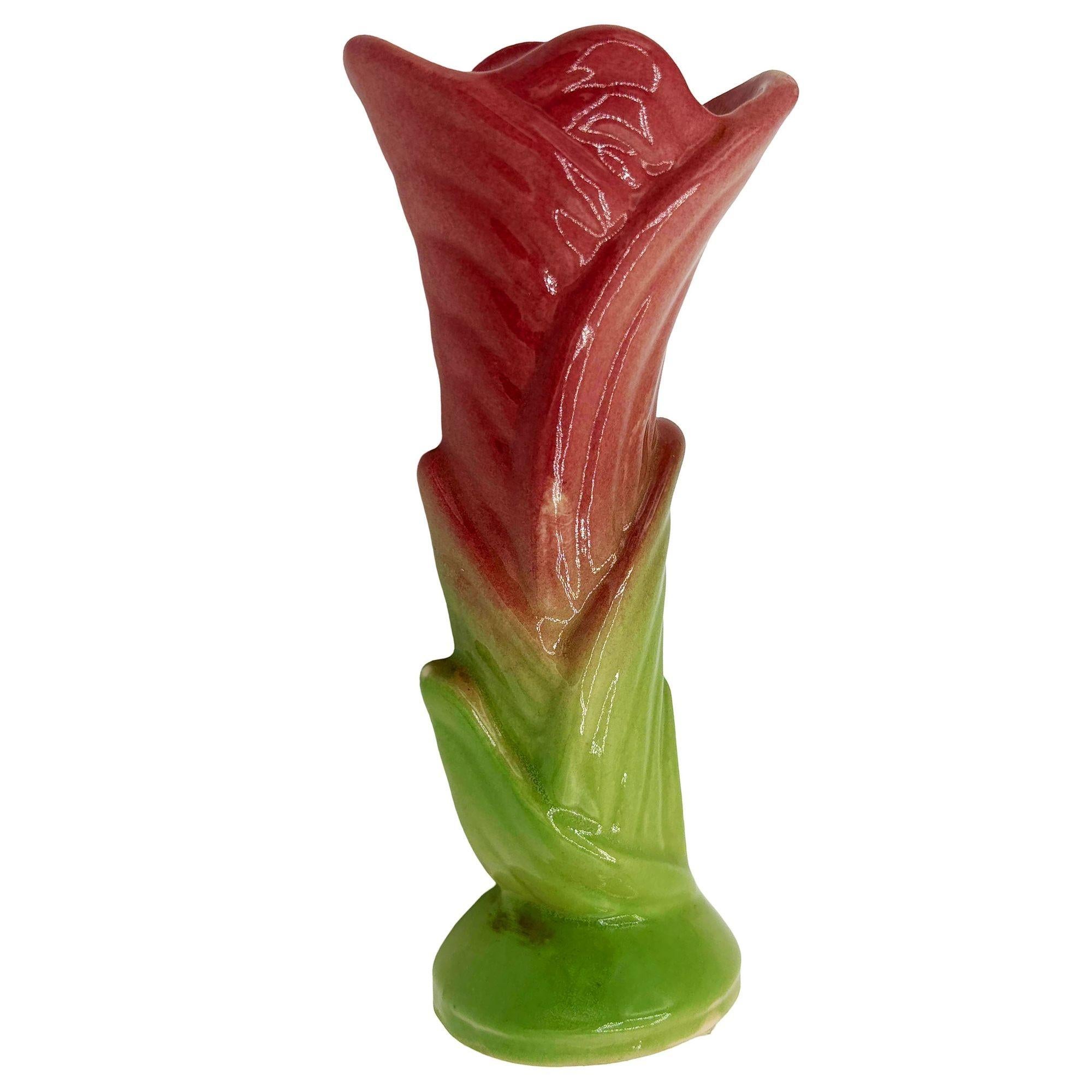 Americano Vaso di gemme Calla Lilly Pink Green di Shawee Pottery, metà secolo in vendita